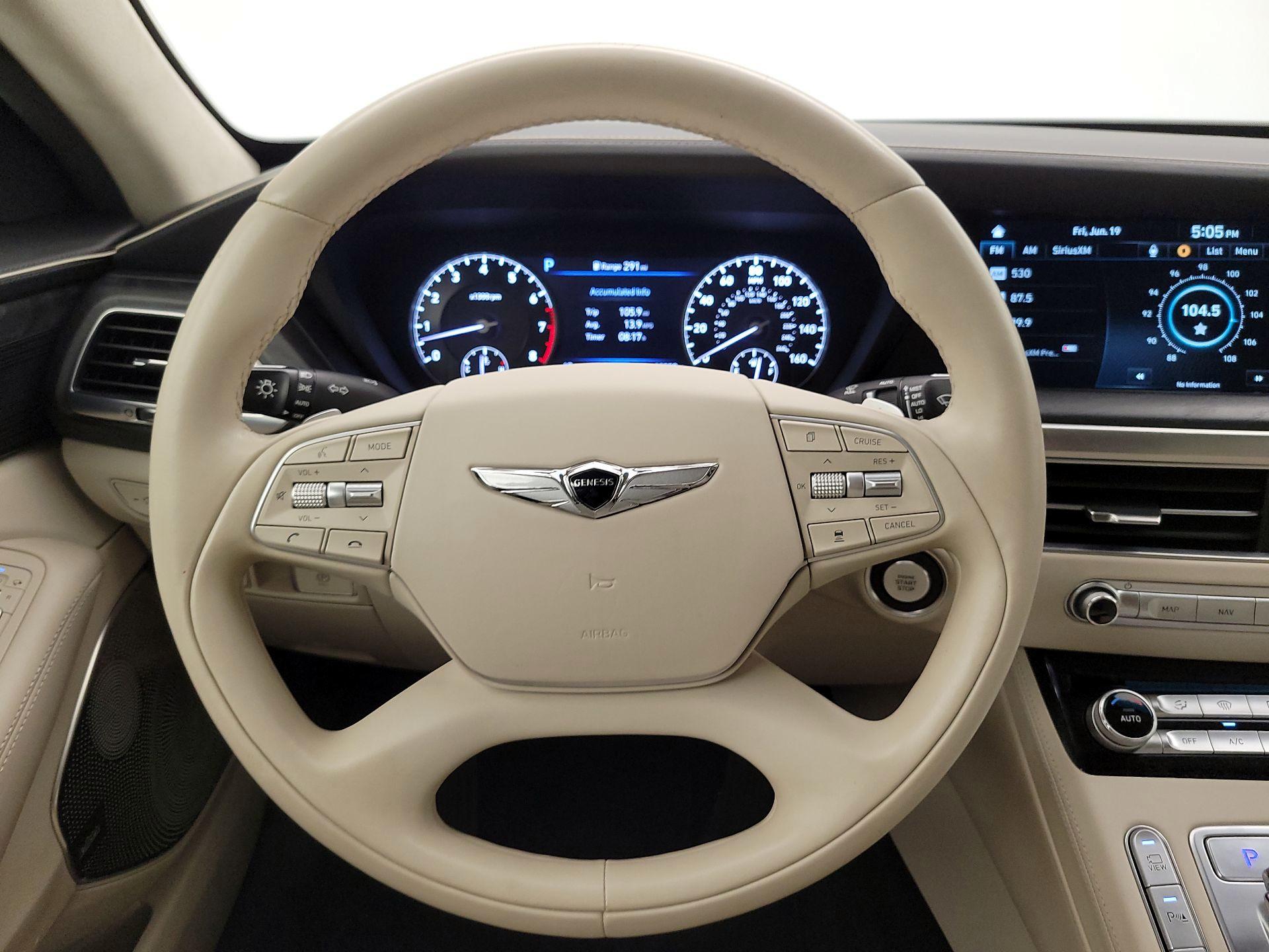 Thumbnail: 2020 Genesis G90 - 10