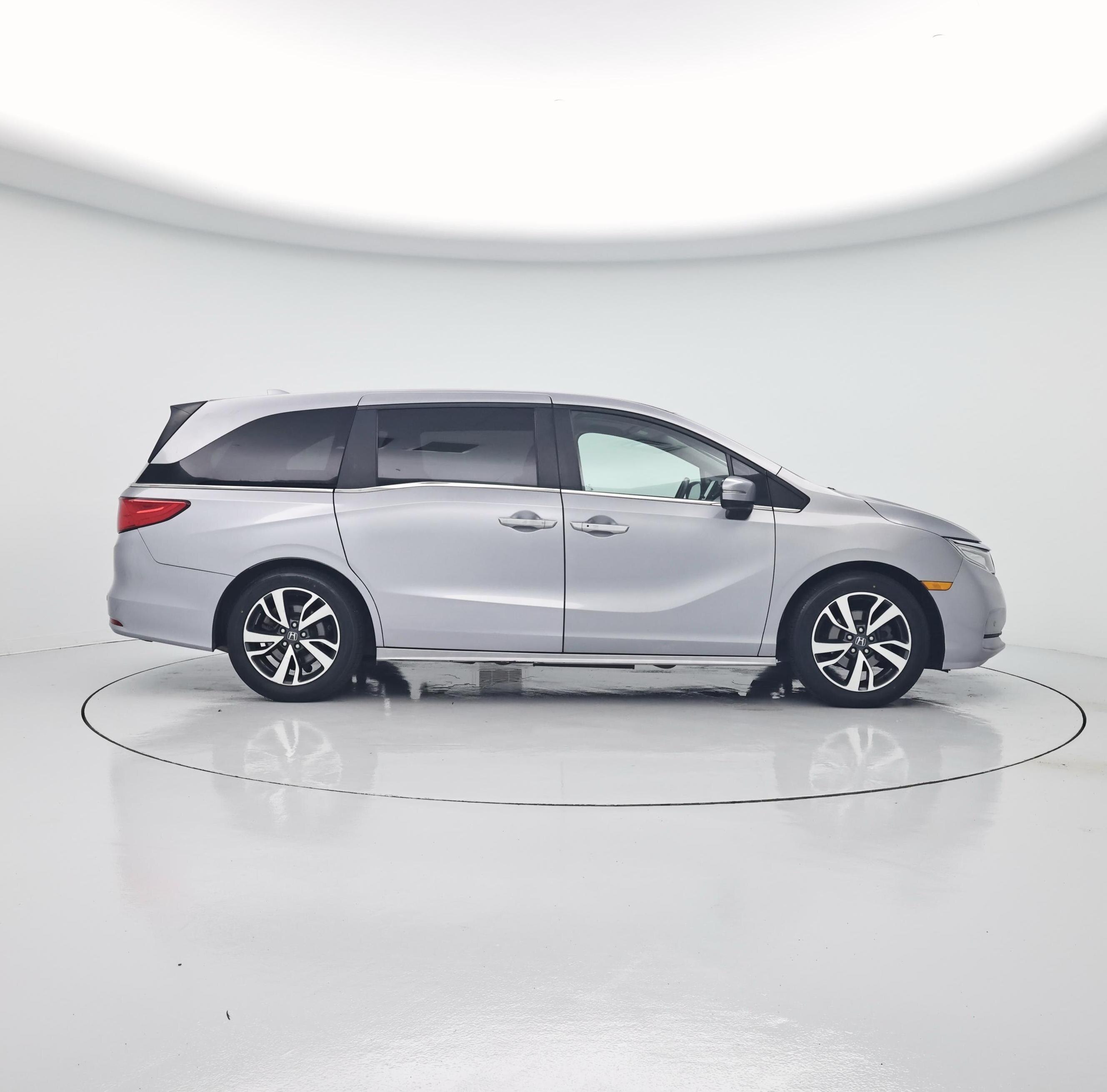 Thumbnail: 2022 Honda Odyssey - 7