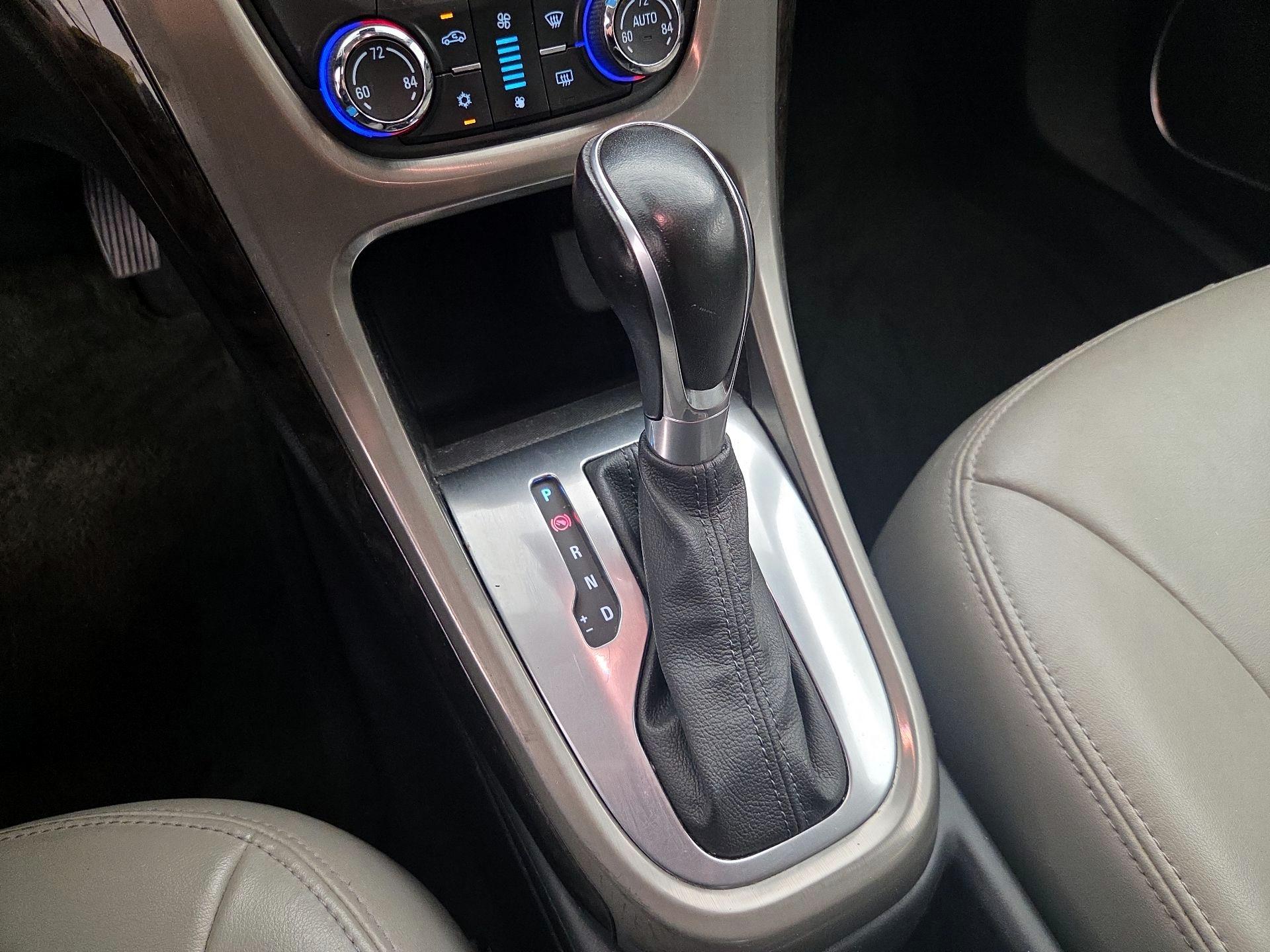 Thumbnail: 2016 Buick Verano - 17
