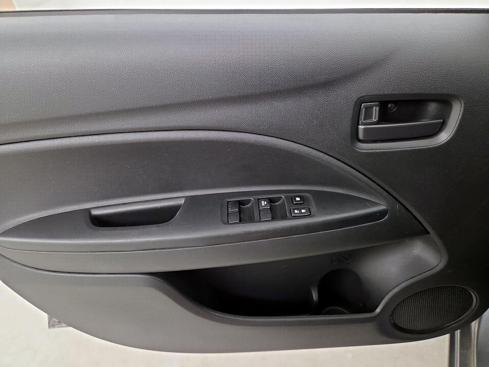 2017 Mitsubishi Mirage G4 ES - Photo 13
