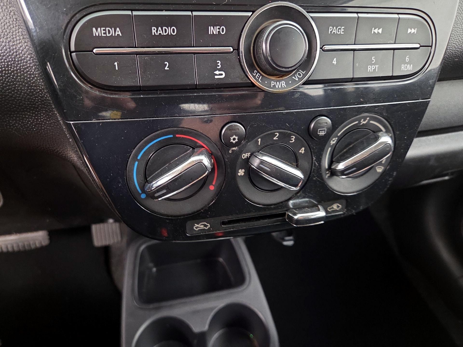 Thumbnail: 2017 Mitsubishi Mirage G4 - 15