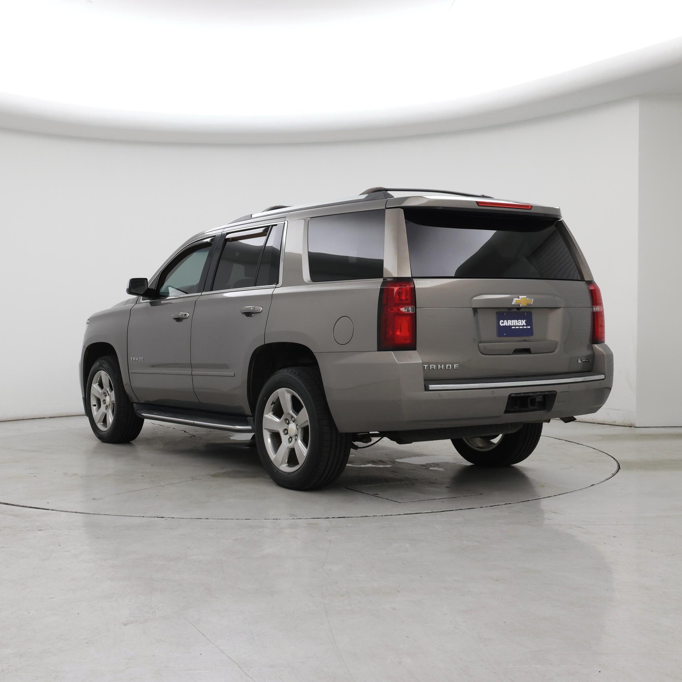 Thumbnail: 2017 Chevrolet Tahoe - 2