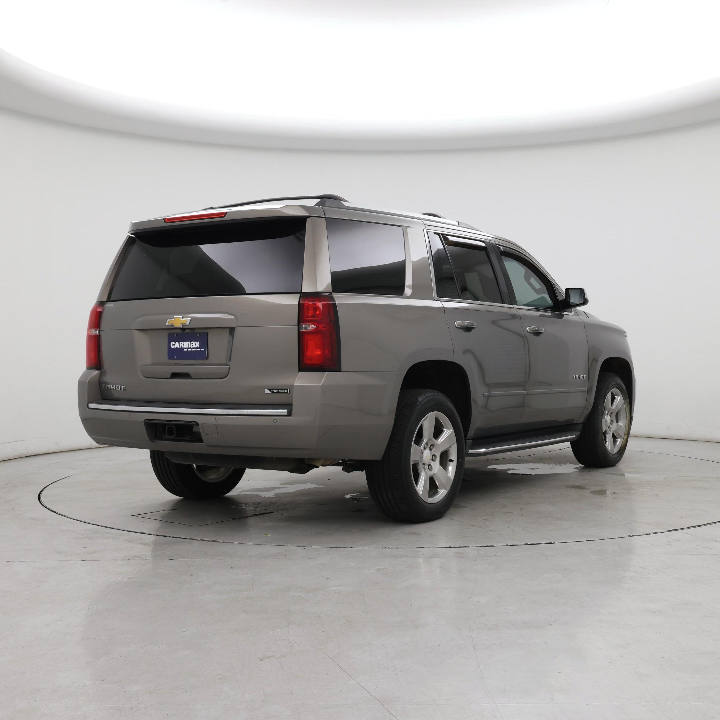 Thumbnail: 2017 Chevrolet Tahoe - 8