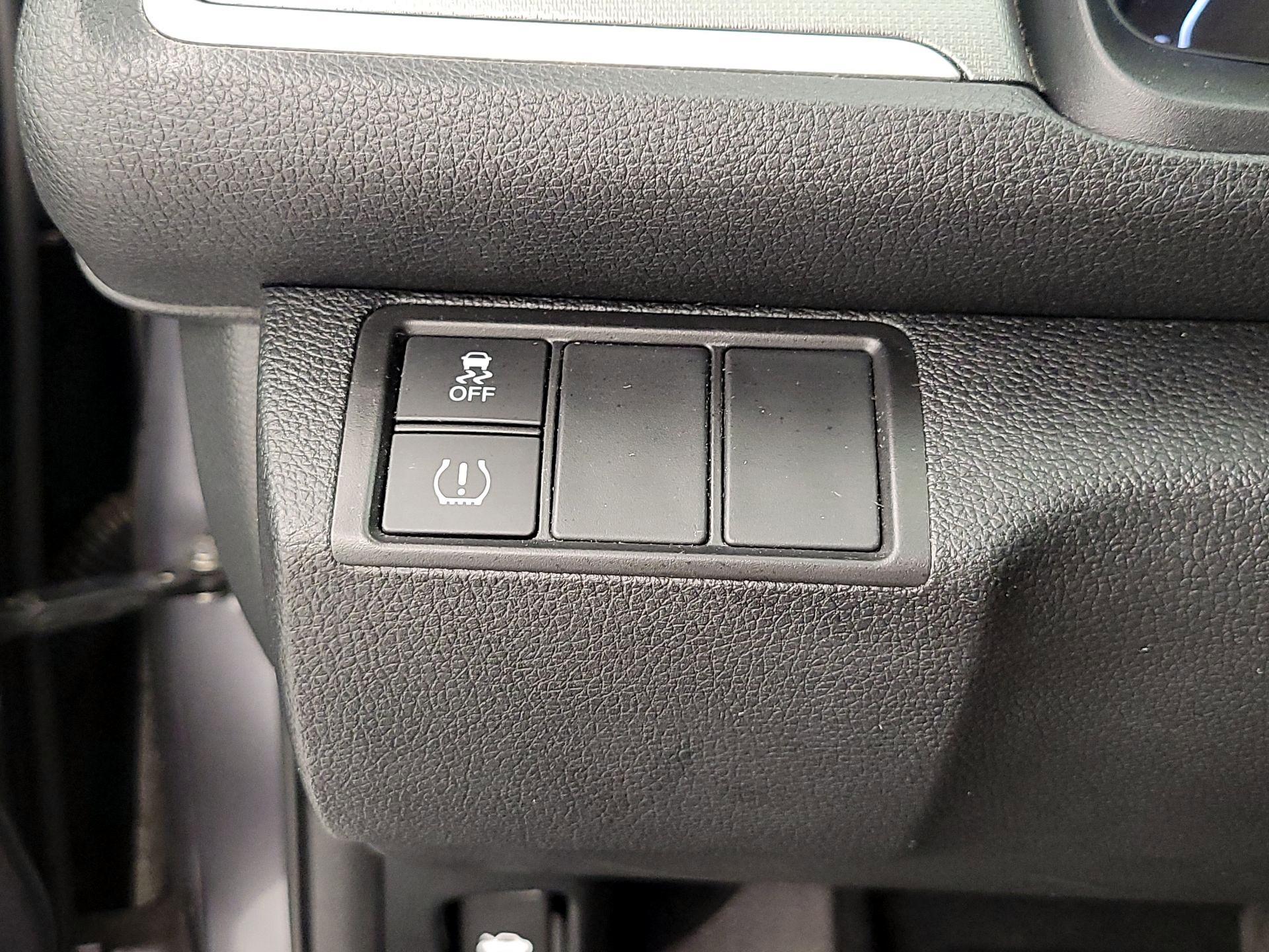 Thumbnail: 2016 Honda Civic - 13