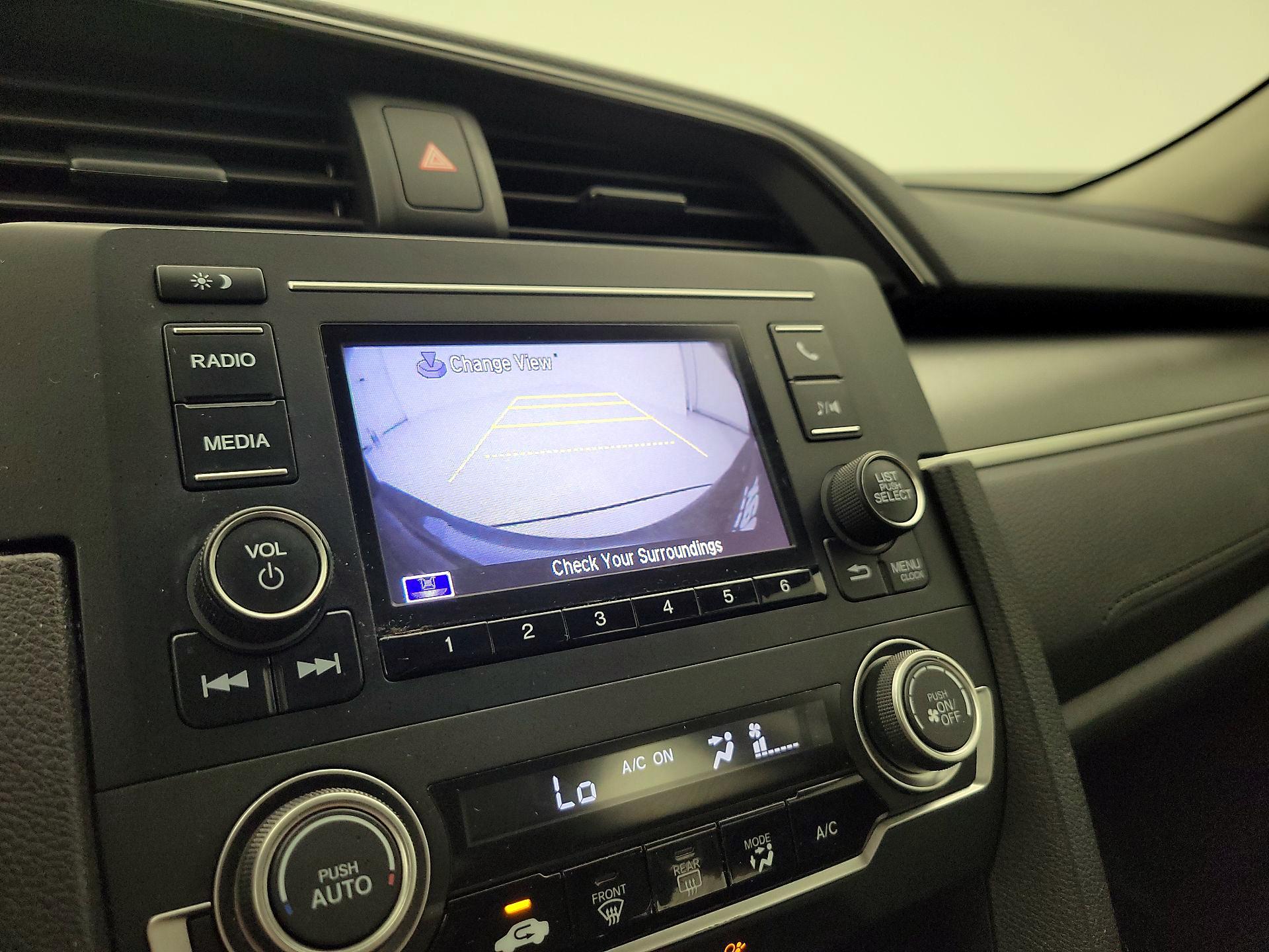 Thumbnail: 2016 Honda Civic - 14