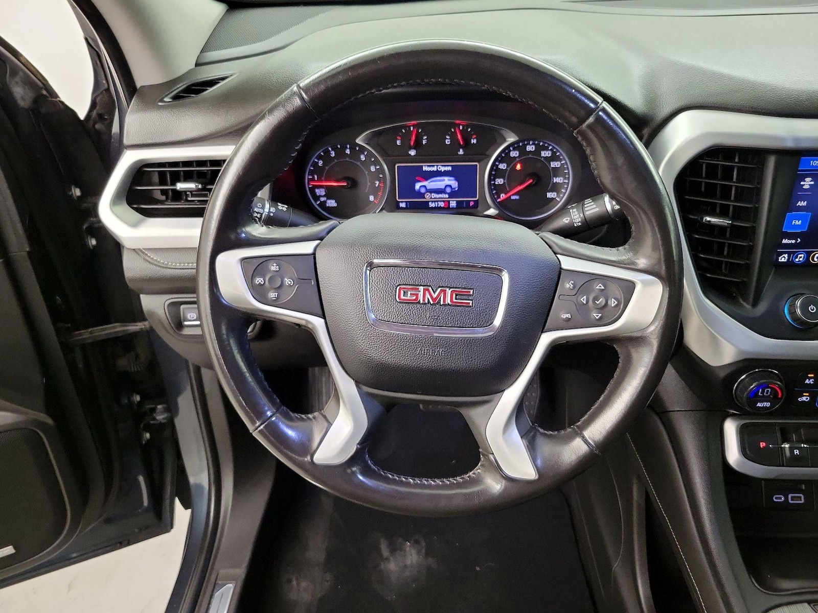 2020 GMC Acadia SLT - Photo 11