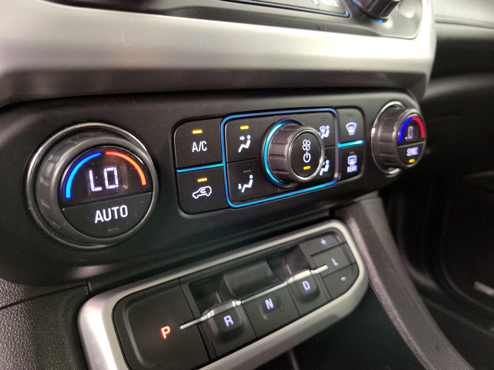 Thumbnail: 2020 GMC Acadia - 17
