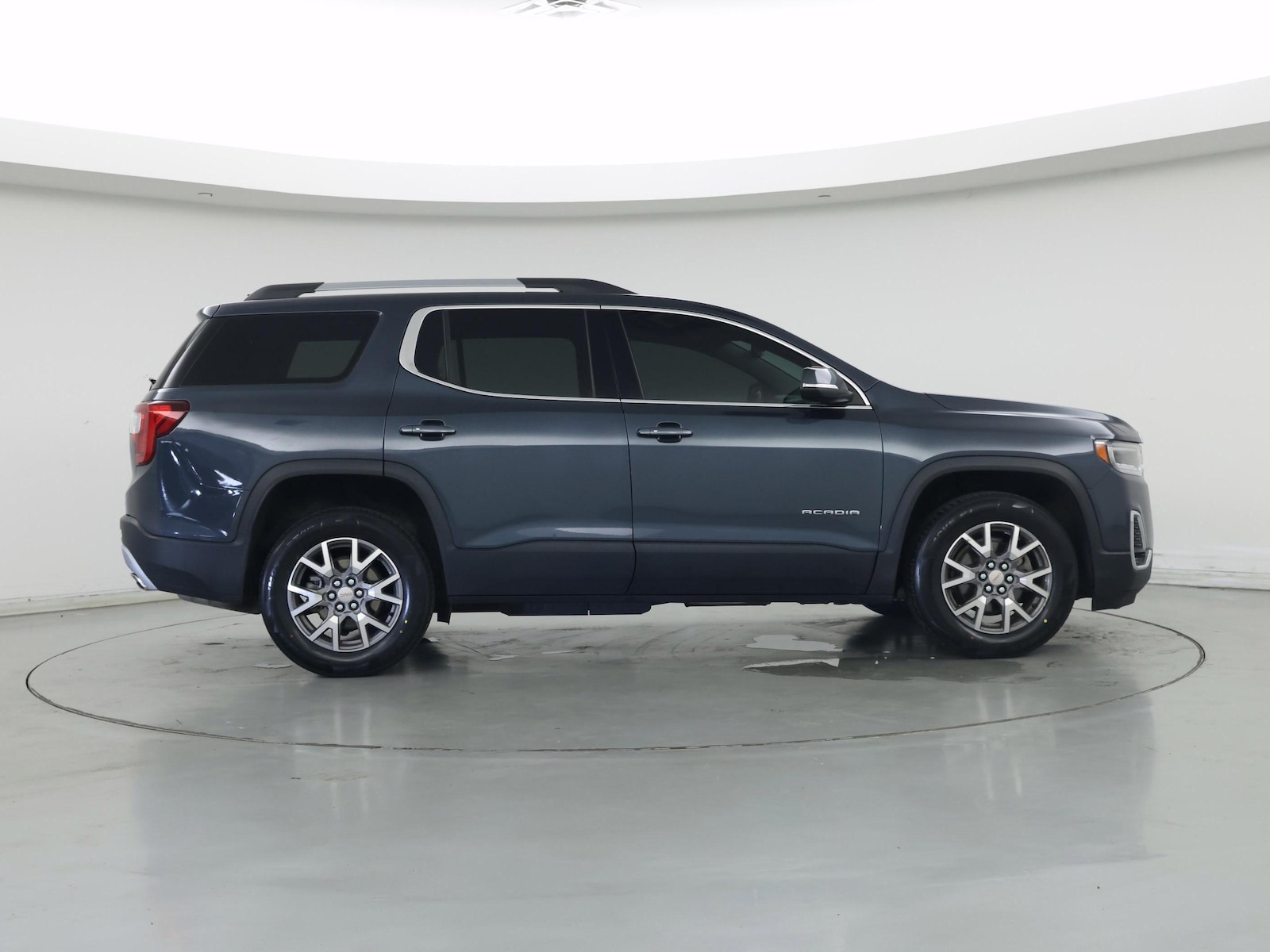 2020 GMC Acadia SLT - Photo 8