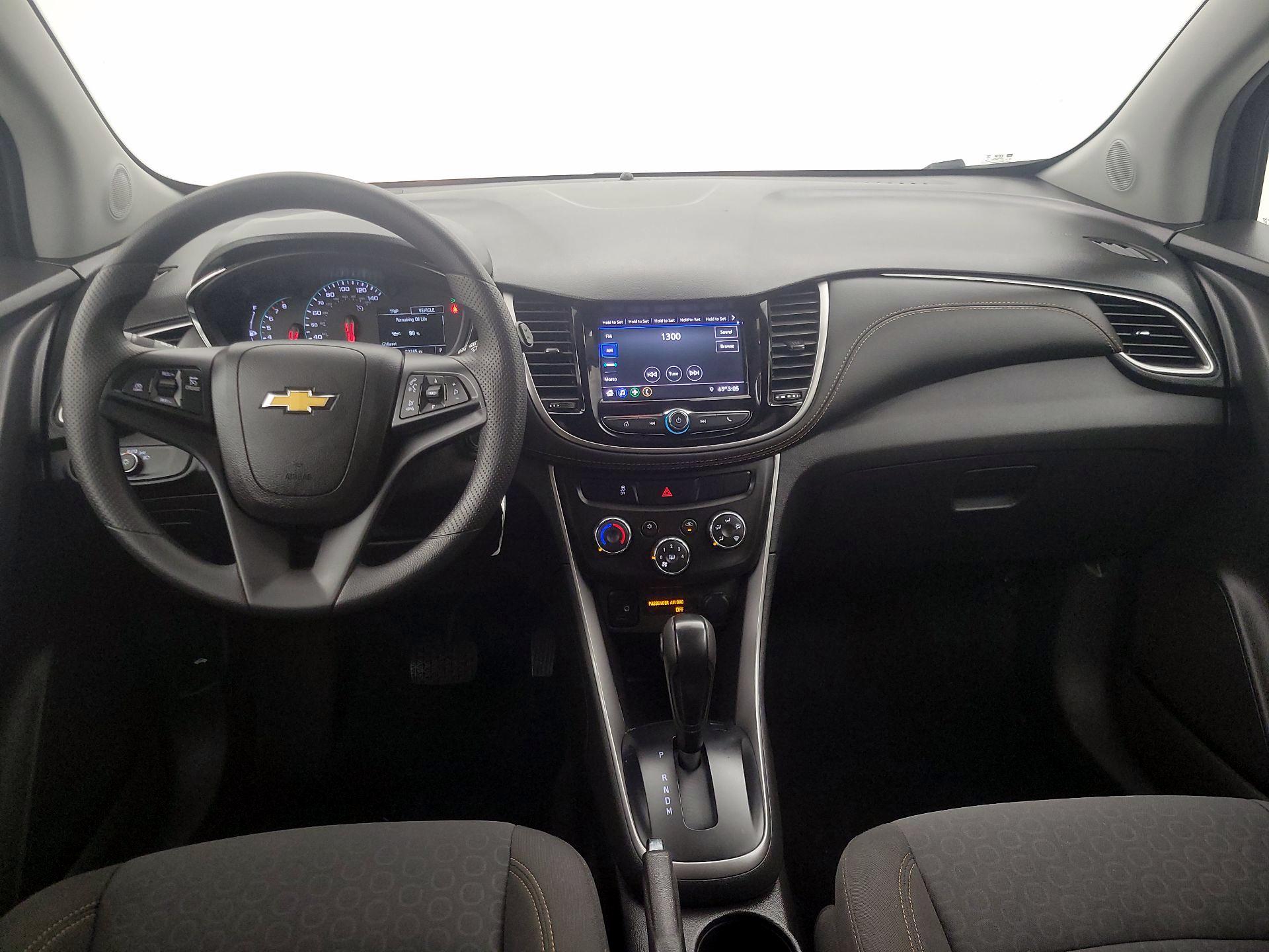 Thumbnail: 2022 Chevrolet Trax - 9