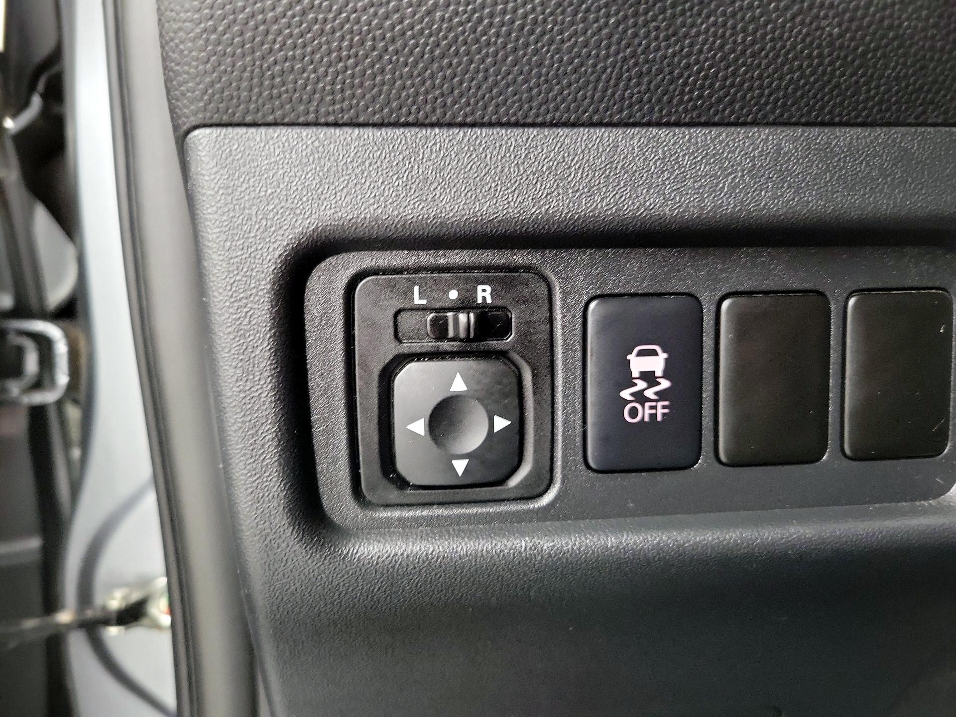 Thumbnail: 2020 Mitsubishi Mirage G4 - 13