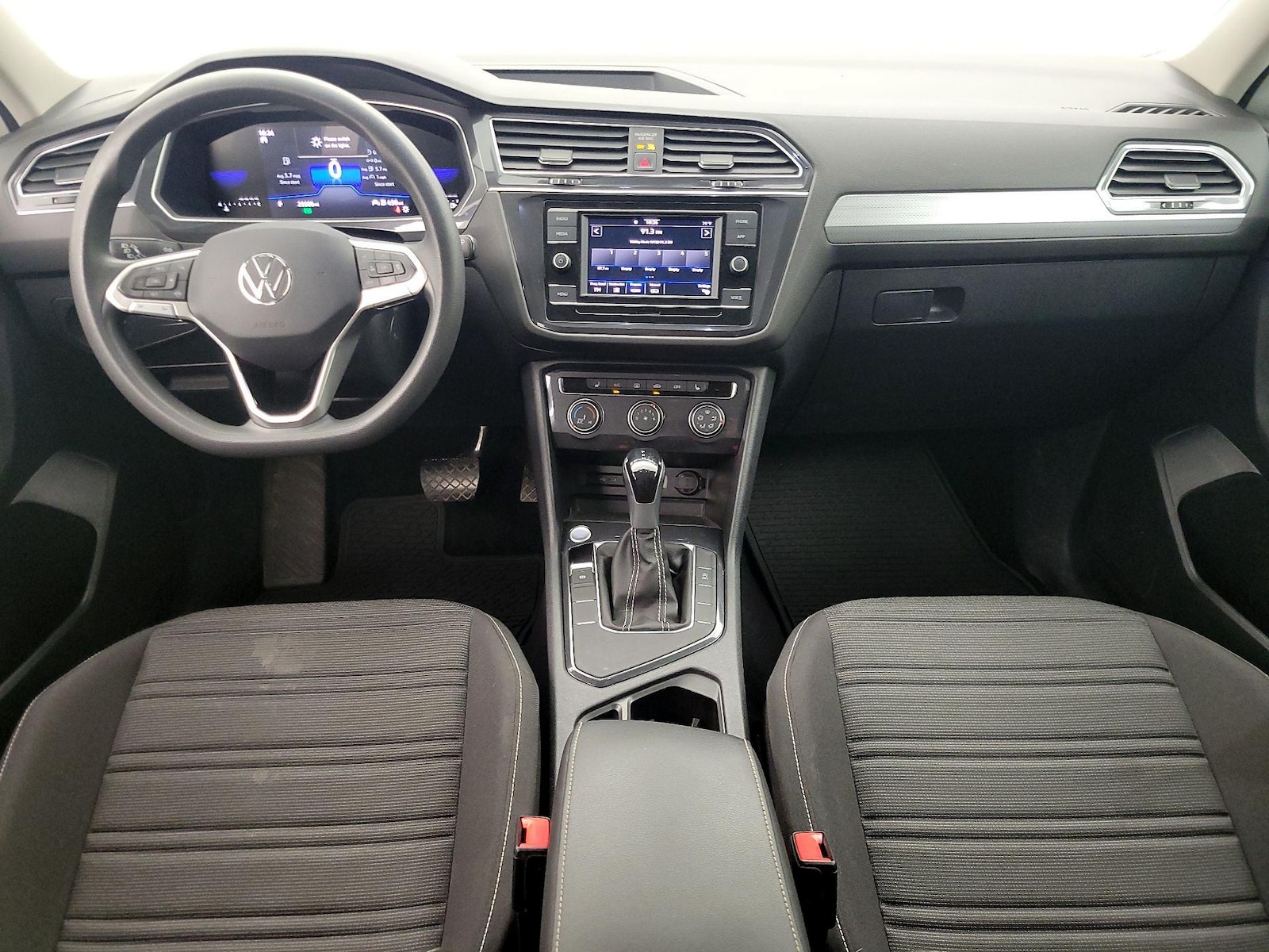 2023 Volkswagen Tiguan S - Photo 10