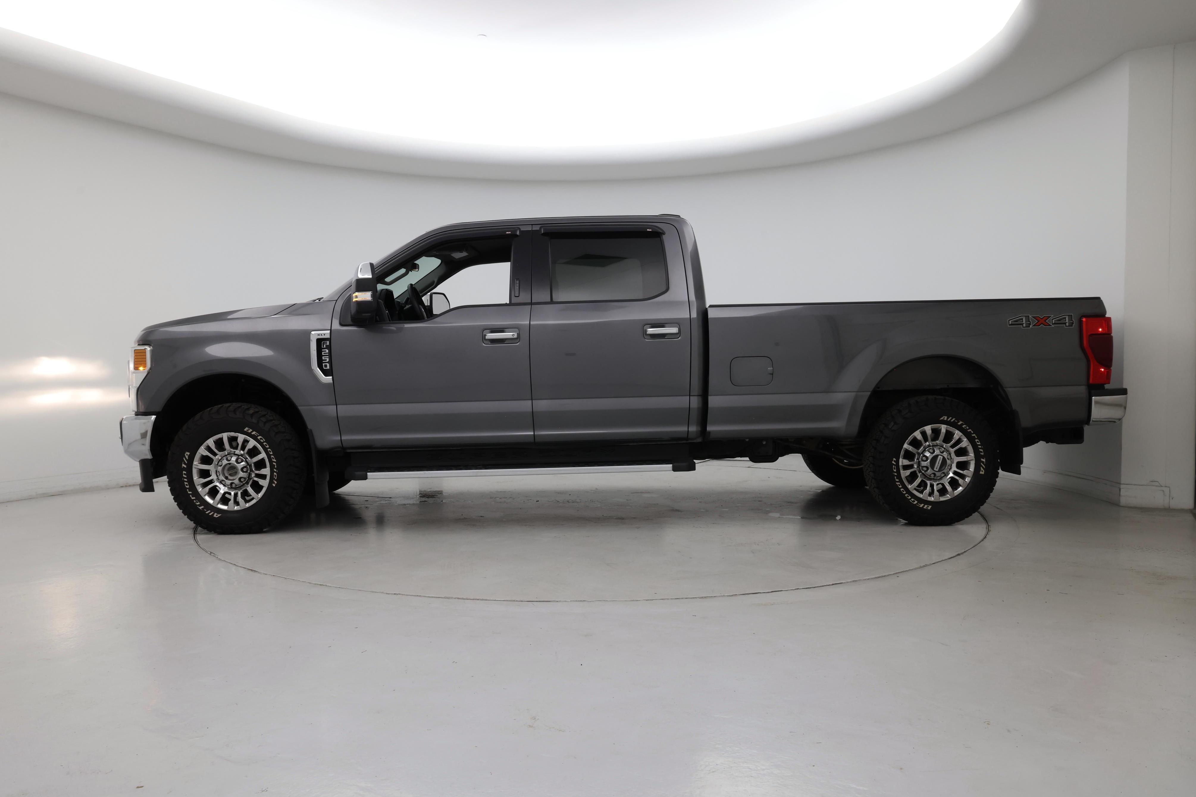 Thumbnail: 2021 Ford F-250 - 3