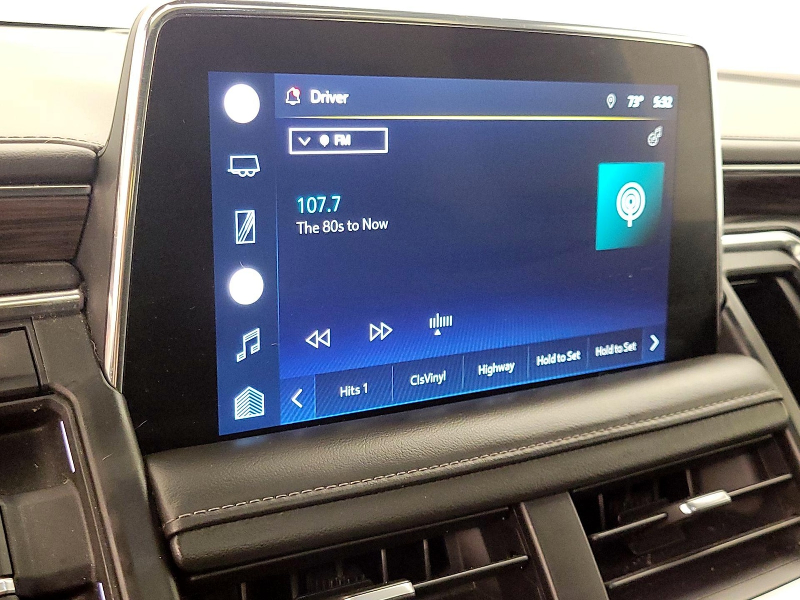 2022 Chevrolet Tahoe LT - Photo 16