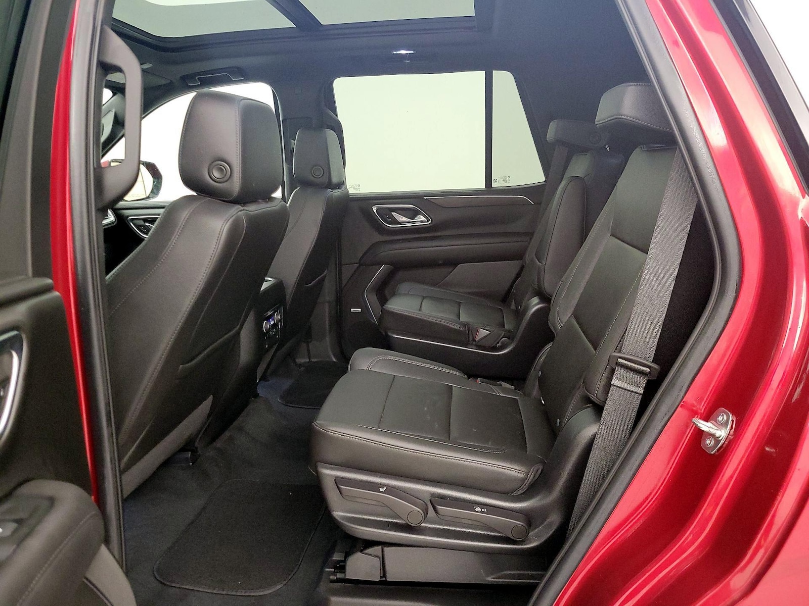 2022 Chevrolet Tahoe LT - Photo 21