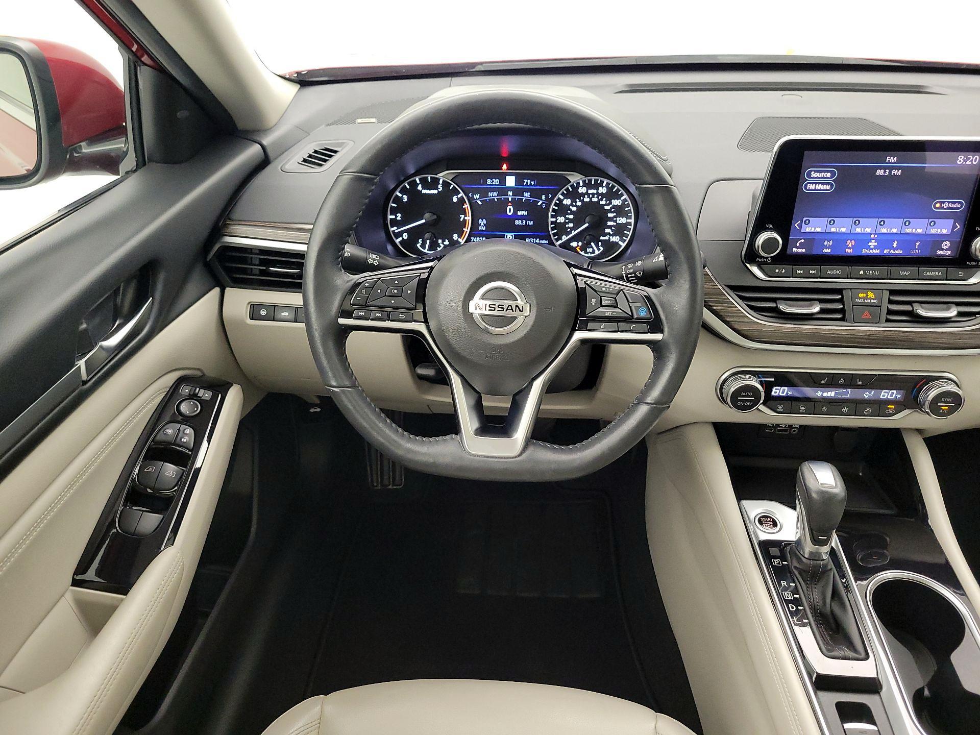 Thumbnail: 2020 Nissan Altima - 10