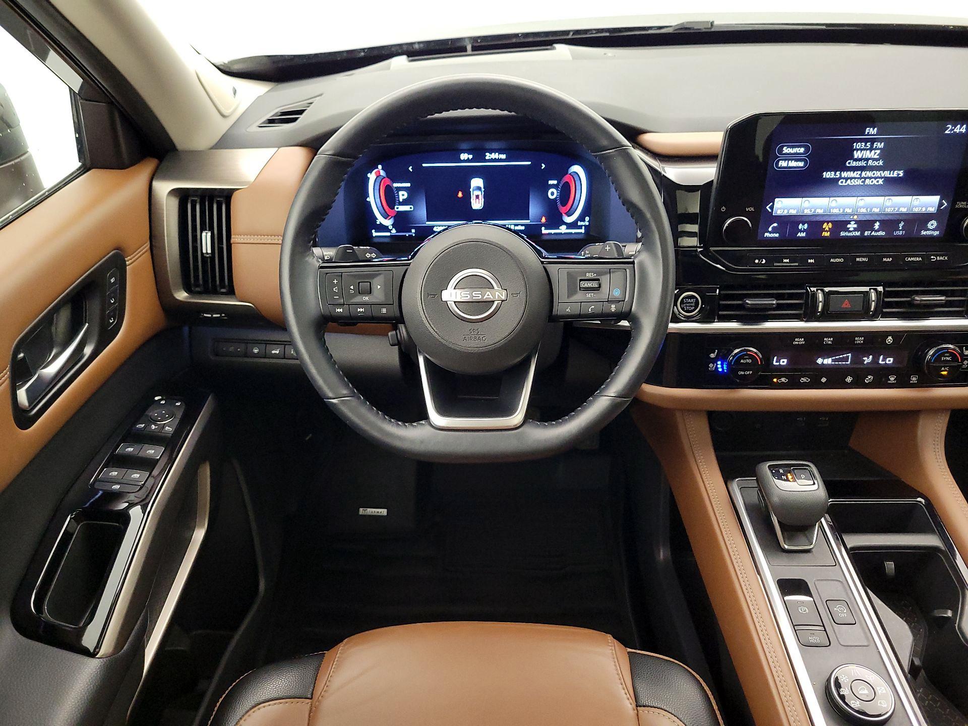 Thumbnail: 2024 Nissan Pathfinder - 10