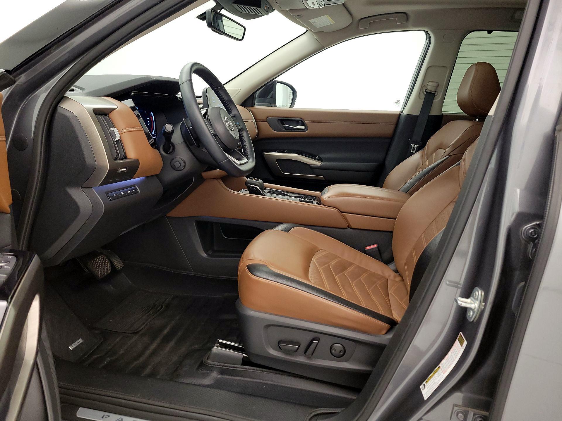 Thumbnail: 2024 Nissan Pathfinder - 11