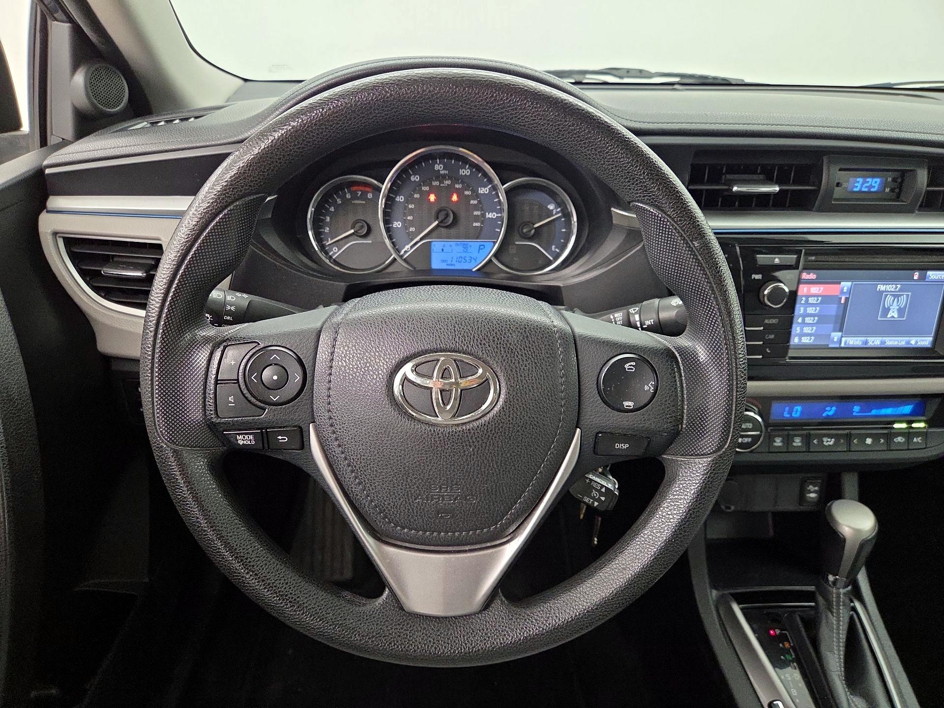 Thumbnail: 2014 Toyota Corolla - 10