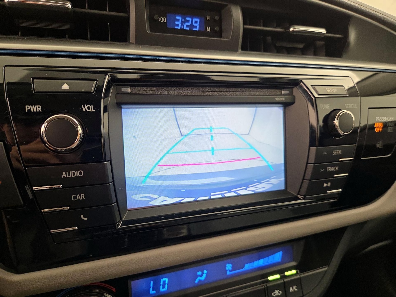 2014 Toyota Corolla LE - Photo 15