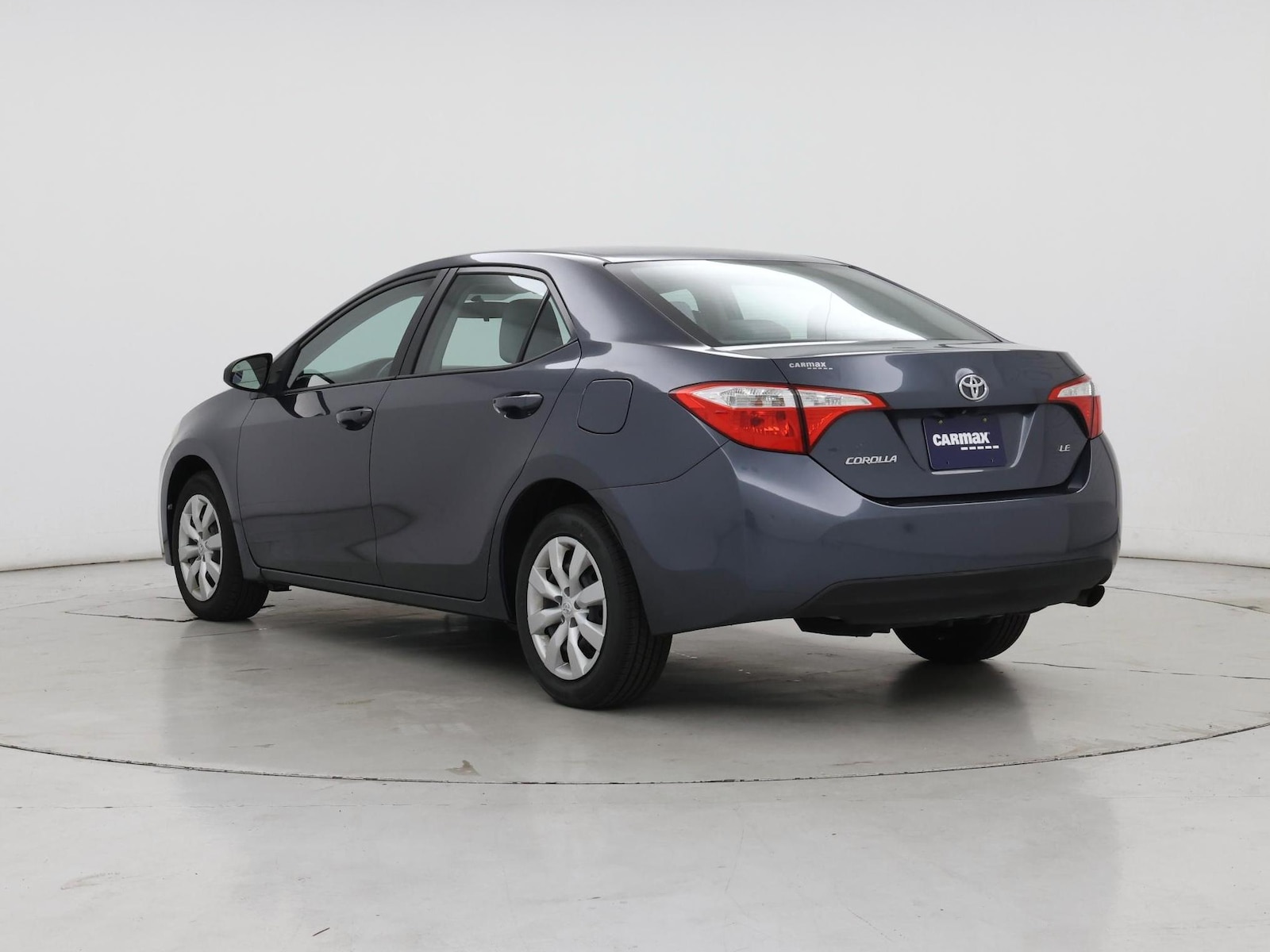 2014 Toyota Corolla LE - Photo 3