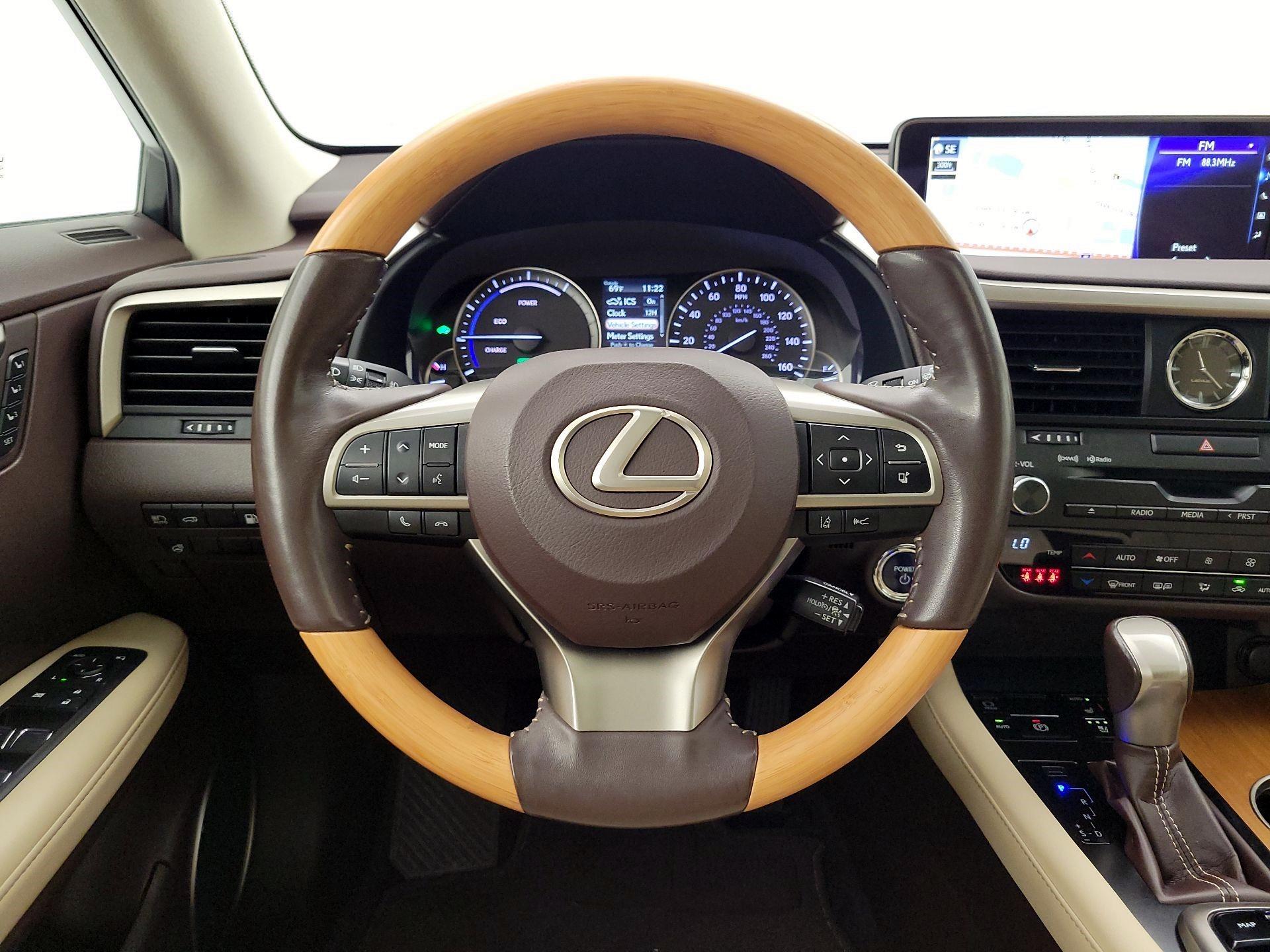 Thumbnail: 2019 Lexus RX - 10