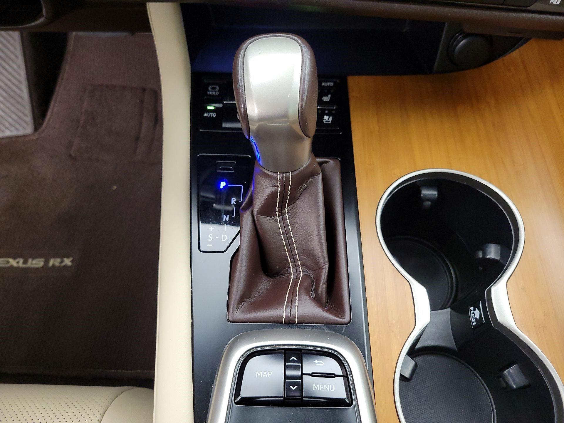 Thumbnail: 2019 Lexus RX - 18