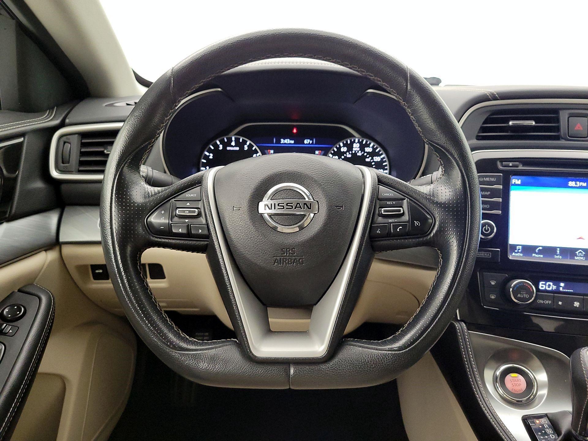 Thumbnail: 2016 Nissan Maxima - 10
