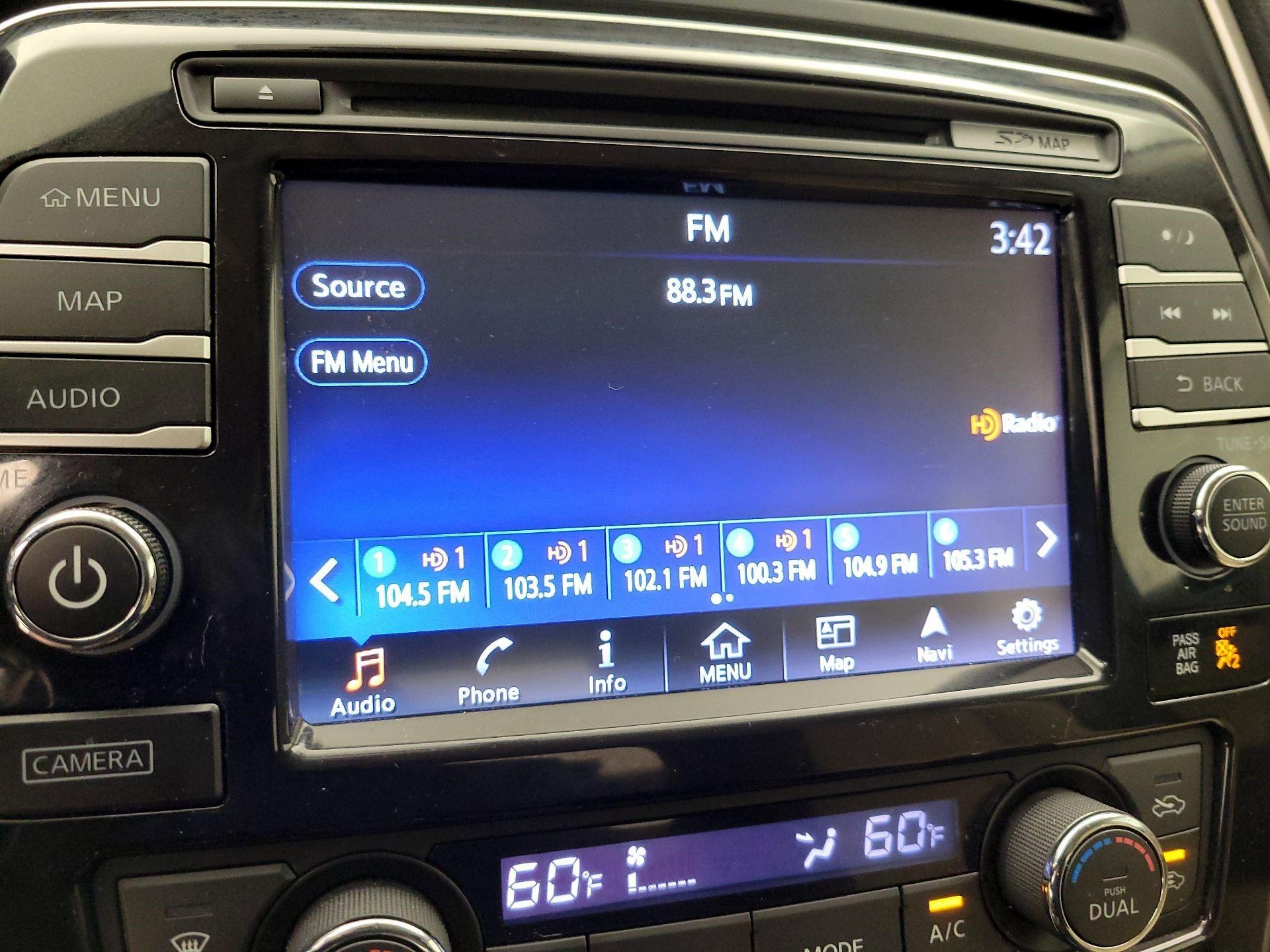 Thumbnail: 2016 Nissan Maxima - 16