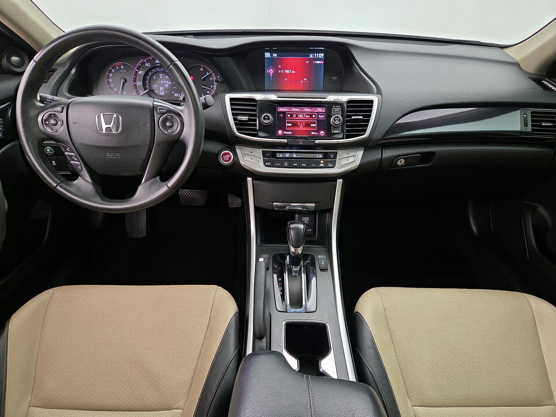 Thumbnail: 2015 Honda Accord - 9