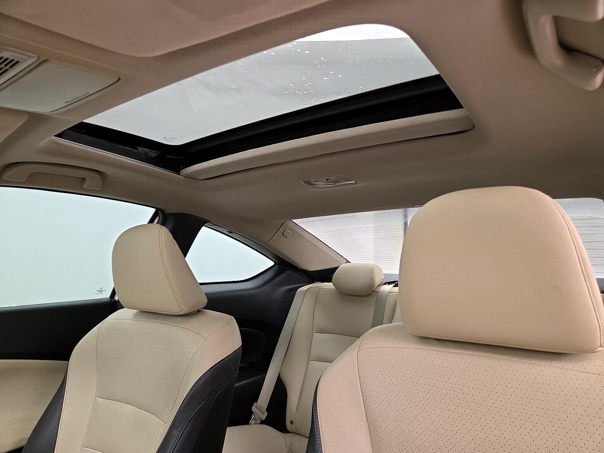 Thumbnail: 2015 Honda Accord - 19