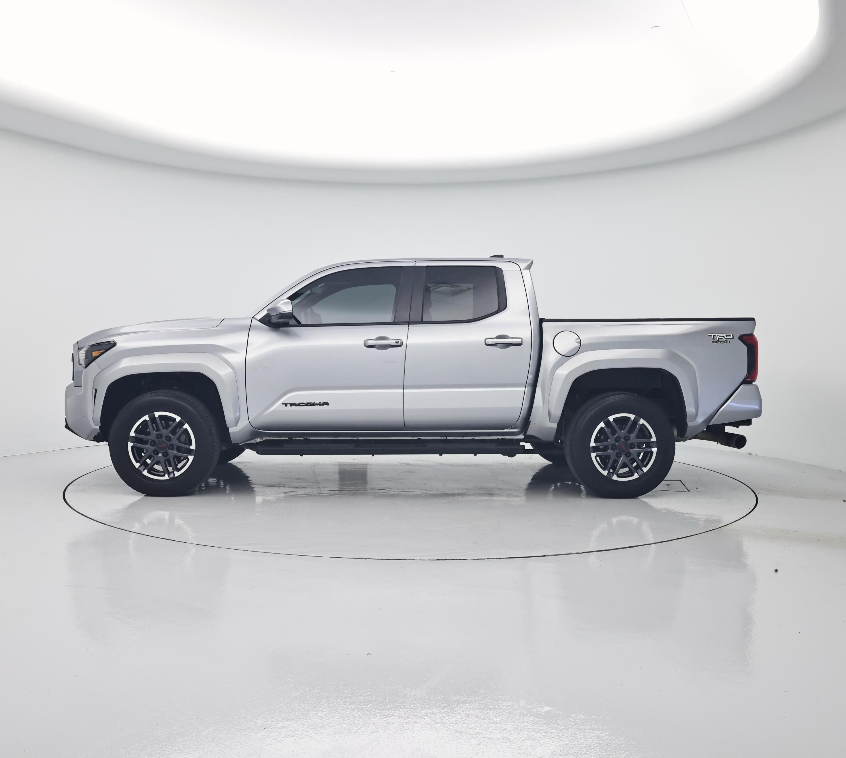 Thumbnail: 2024 Toyota Tacoma - 3