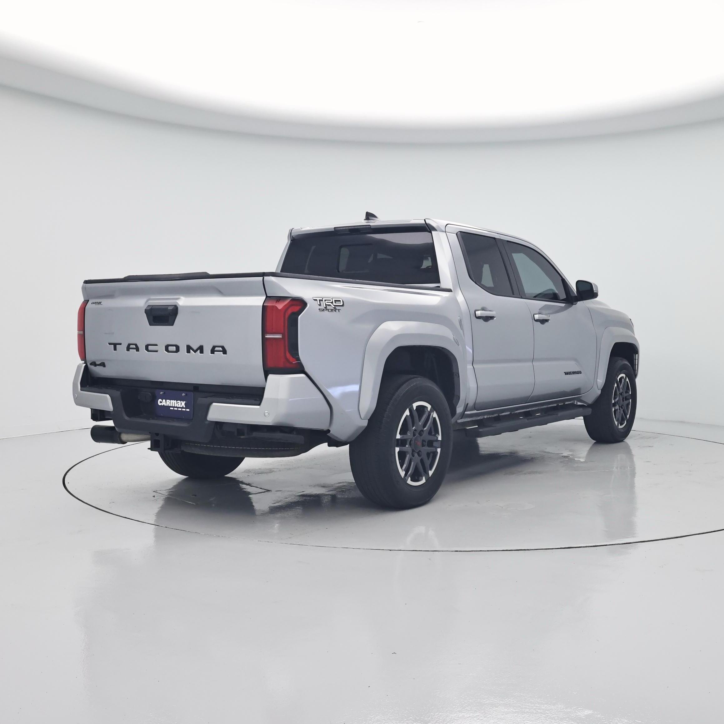 Thumbnail: 2024 Toyota Tacoma - 8