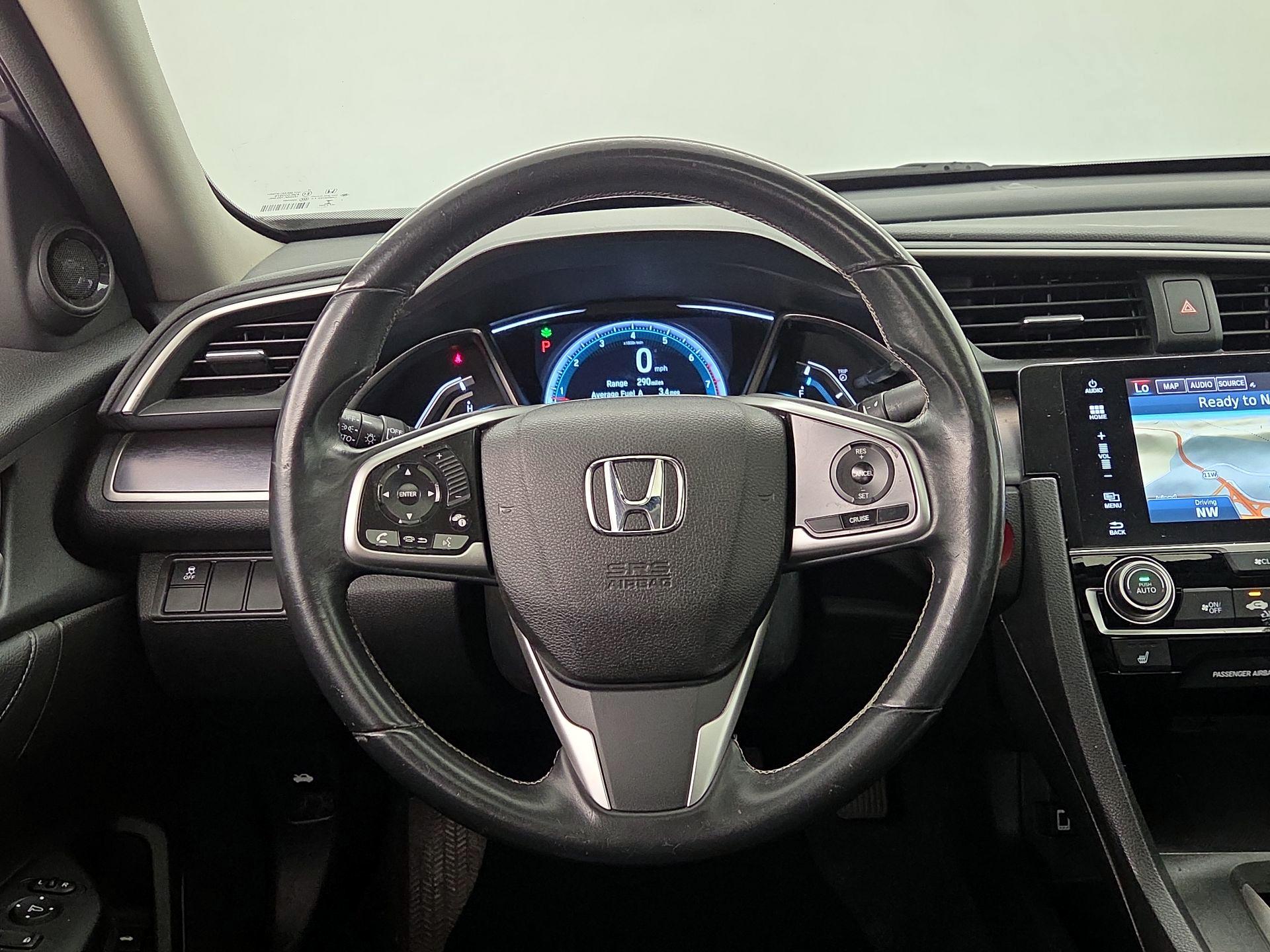 Thumbnail: 2016 Honda Civic - 10