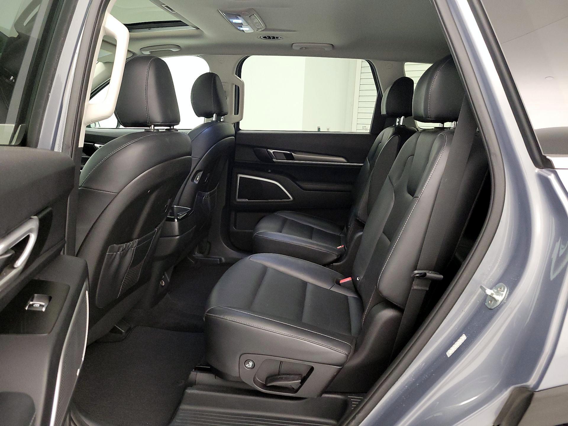 Thumbnail: 2021 Kia Telluride - 20
