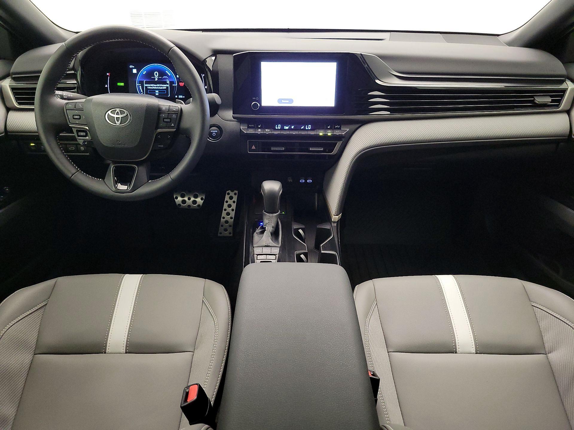 Thumbnail: 2025 Toyota Camry - 9