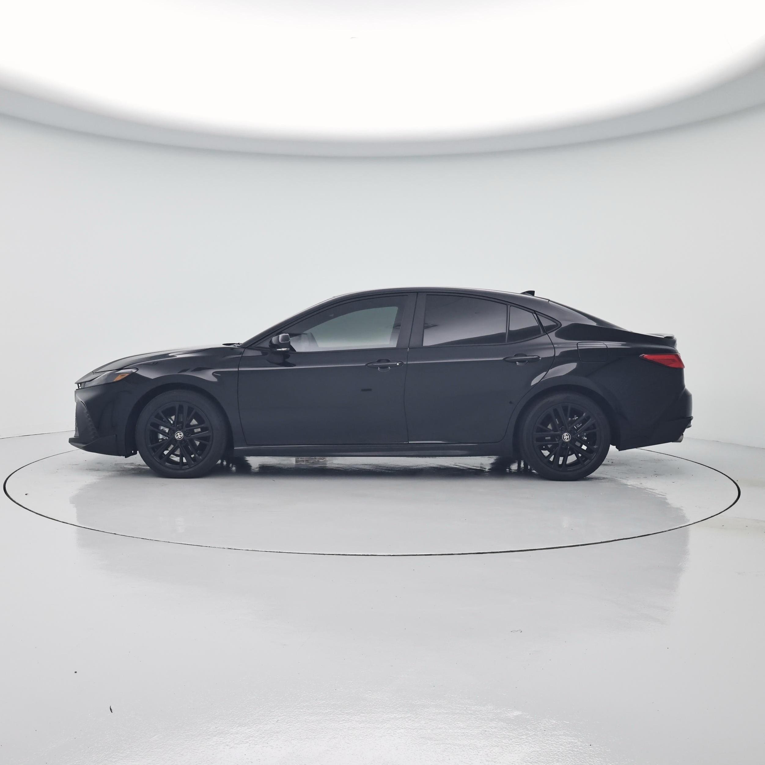 Thumbnail: 2025 Toyota Camry - 3