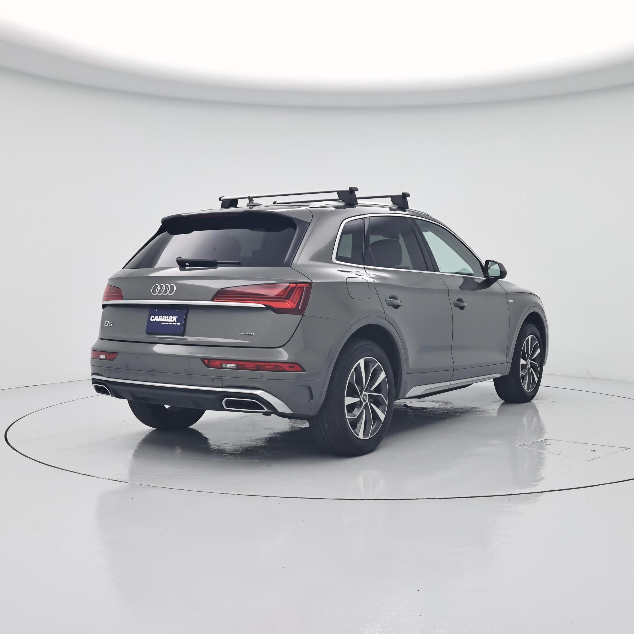 Thumbnail: 2023 Audi Q5 - 8