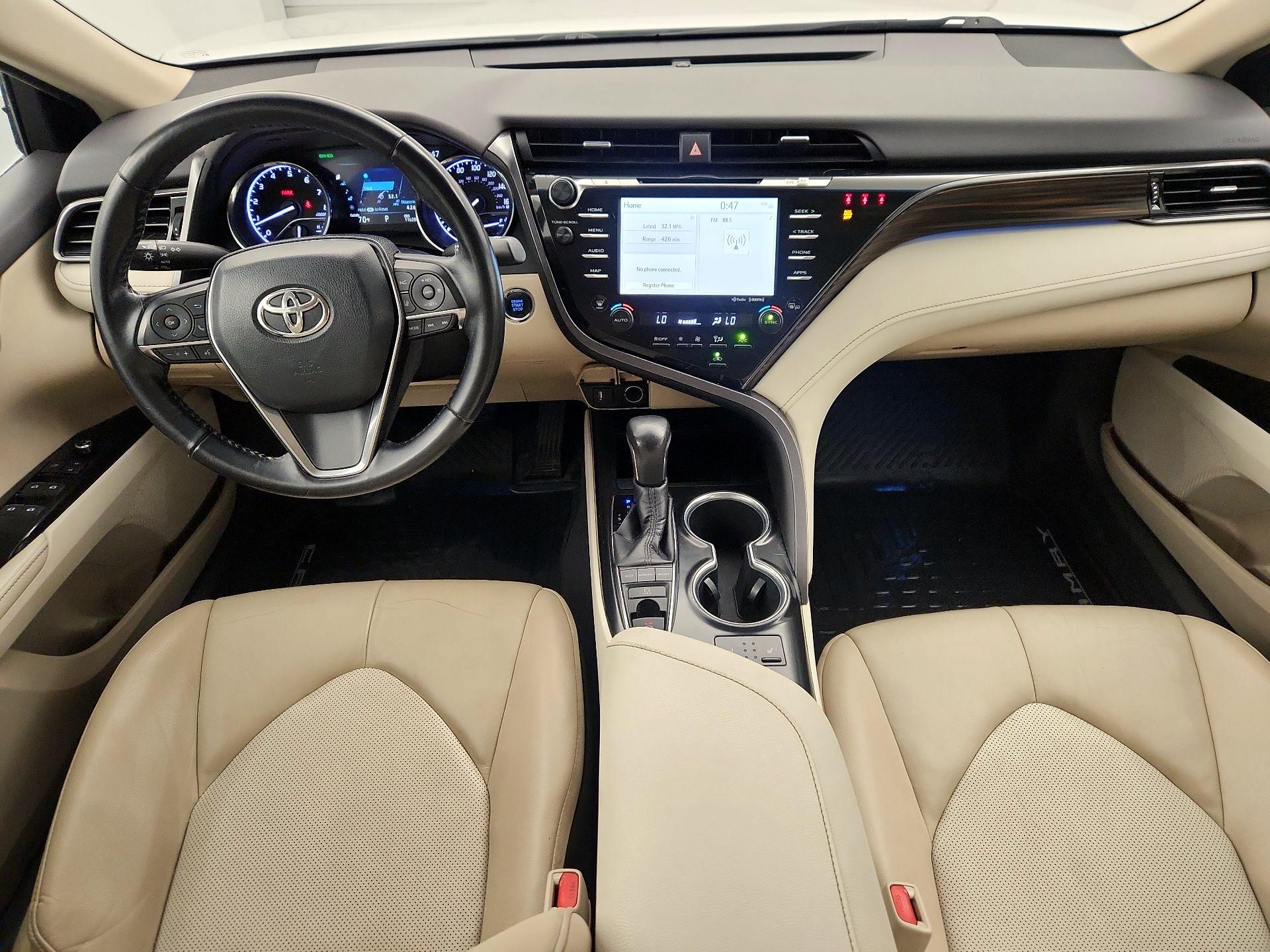 Thumbnail: 2020 Toyota Camry - 9