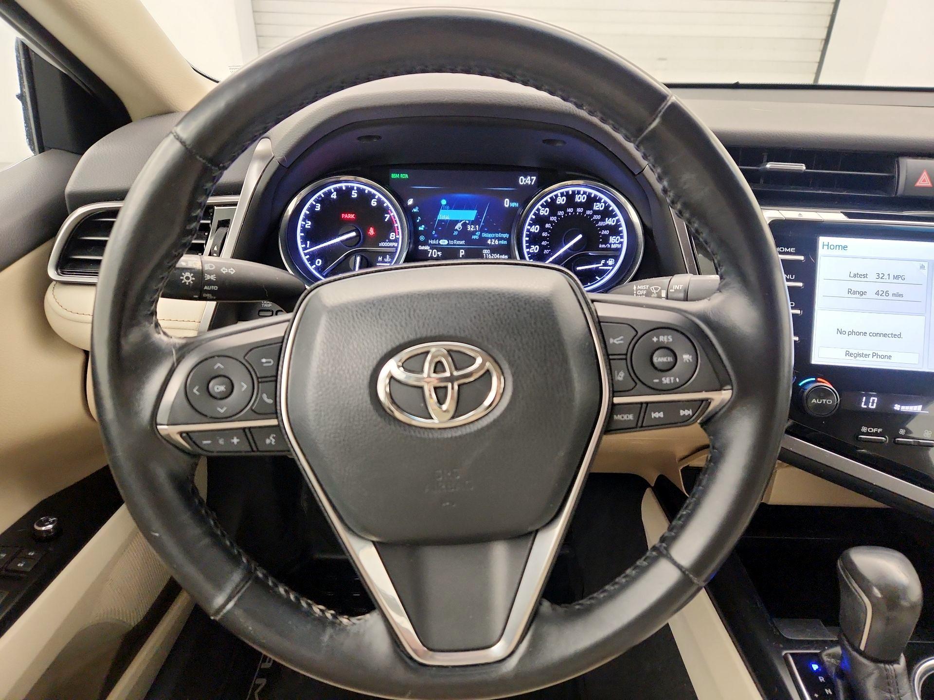 Thumbnail: 2020 Toyota Camry - 10