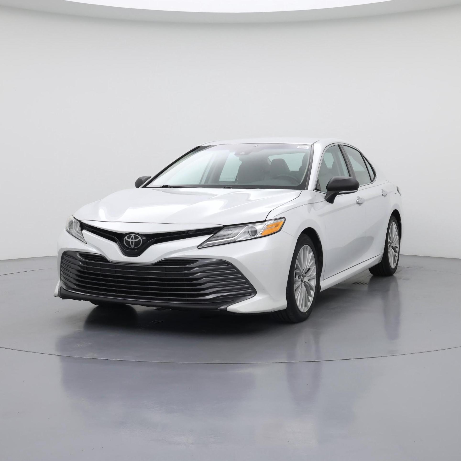 Thumbnail: 2020 Toyota Camry - 4