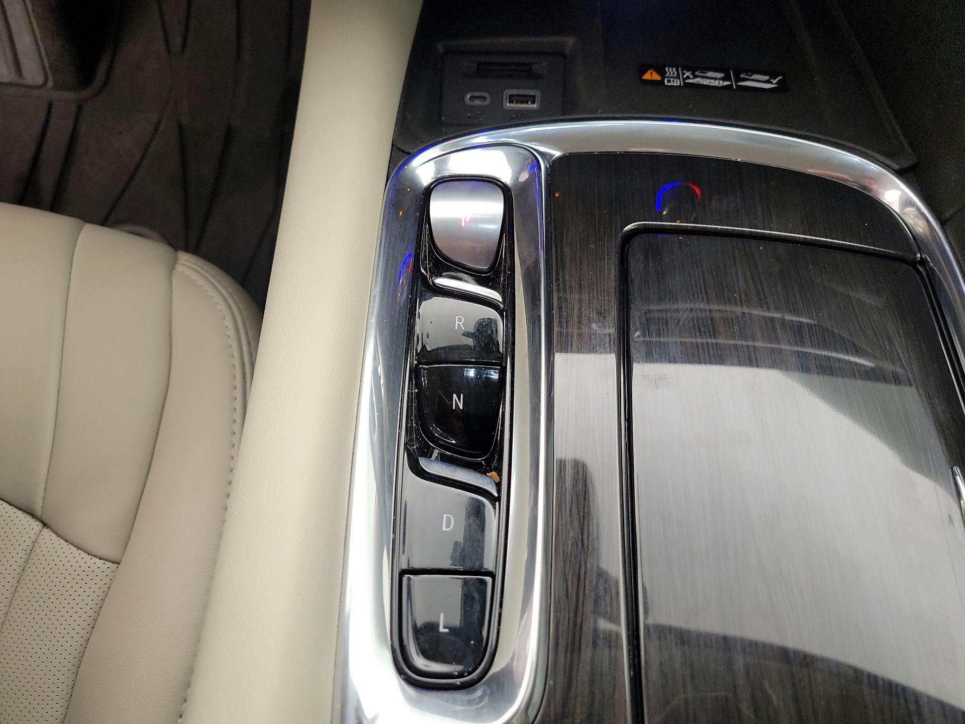 Thumbnail: 2022 Buick Enclave - 17