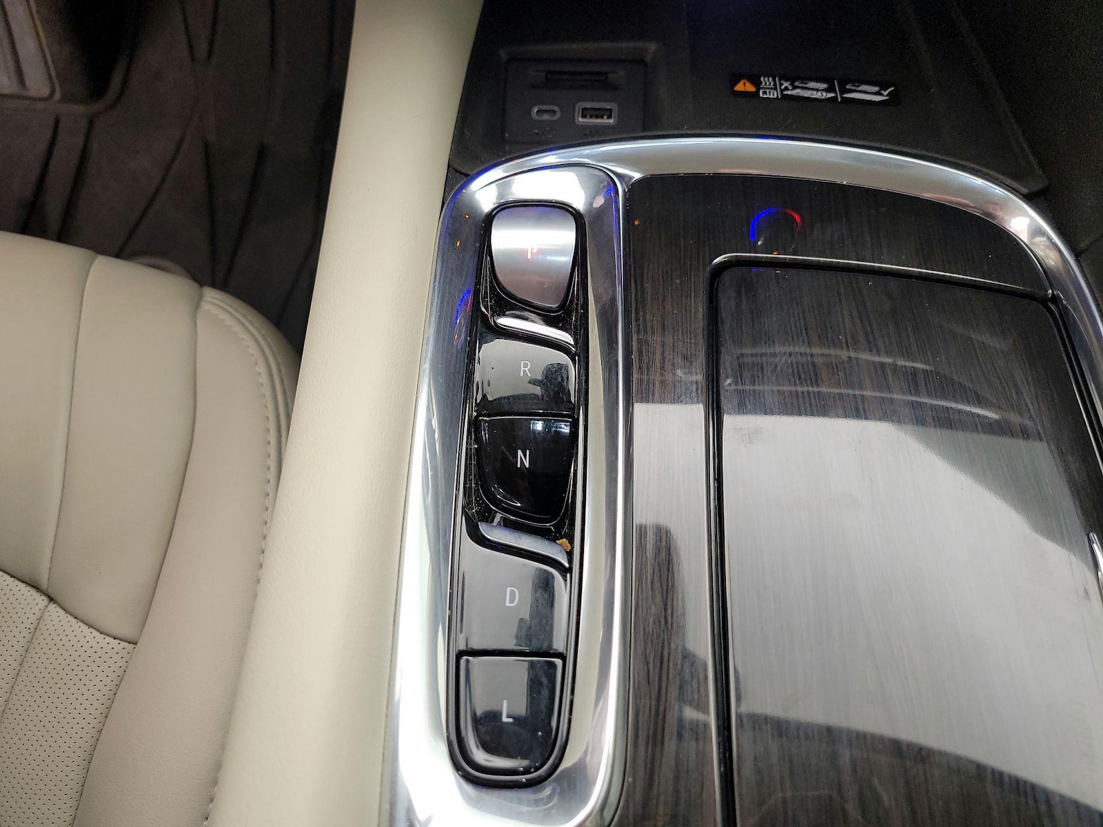 2022 Buick Enclave Premium - Photo 18