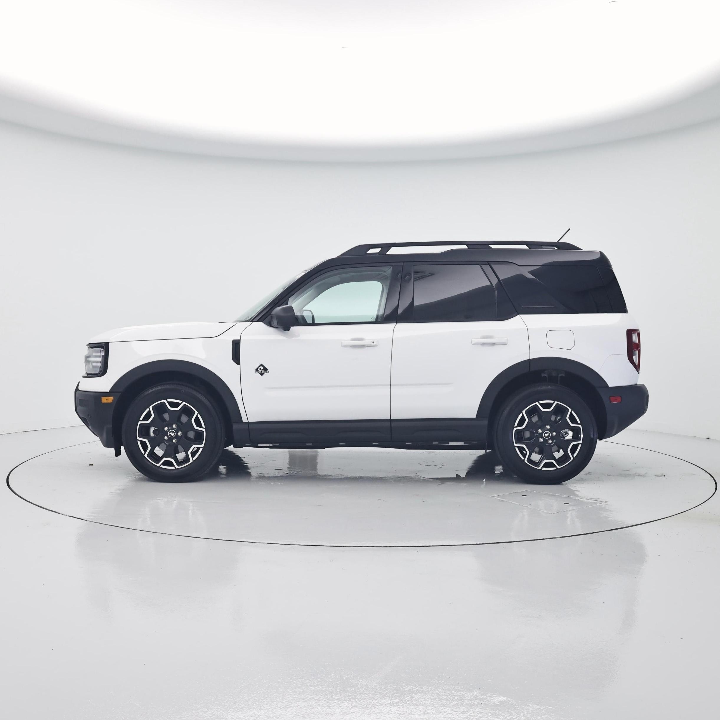 Thumbnail: 2025 Ford Bronco Sport - 3