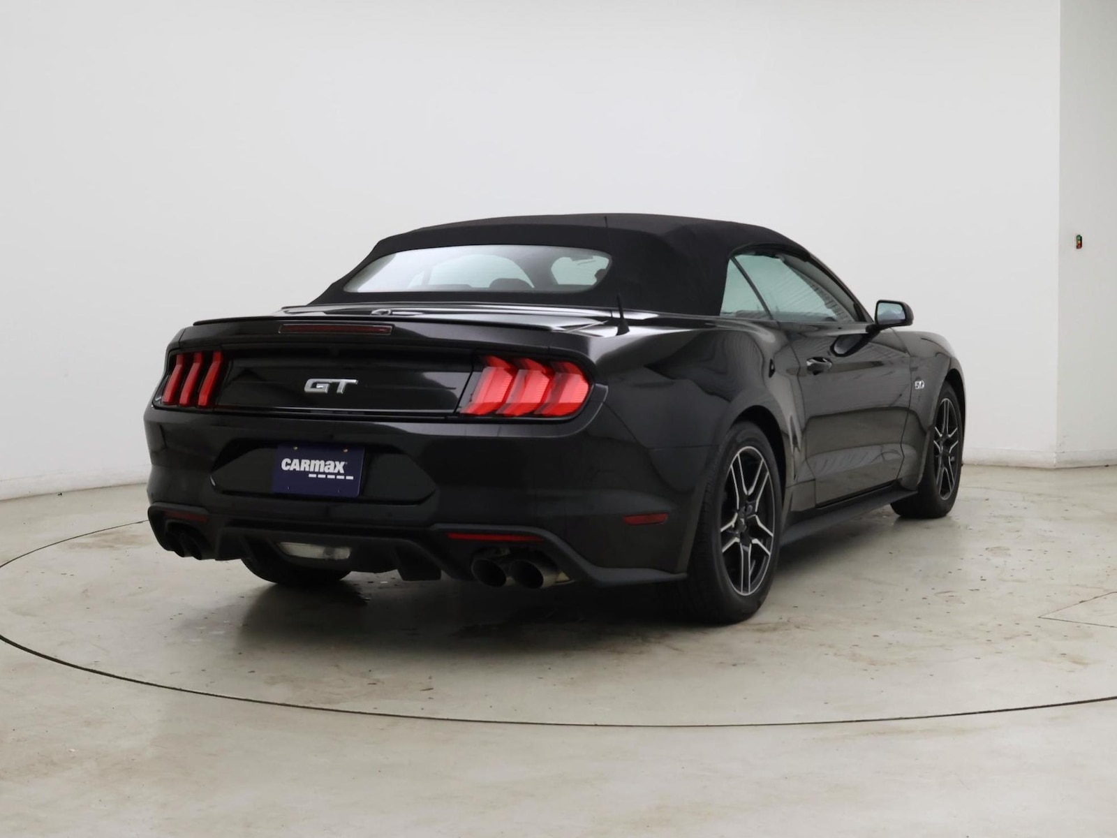 2021 Ford Mustang GT Premium - Photo 9