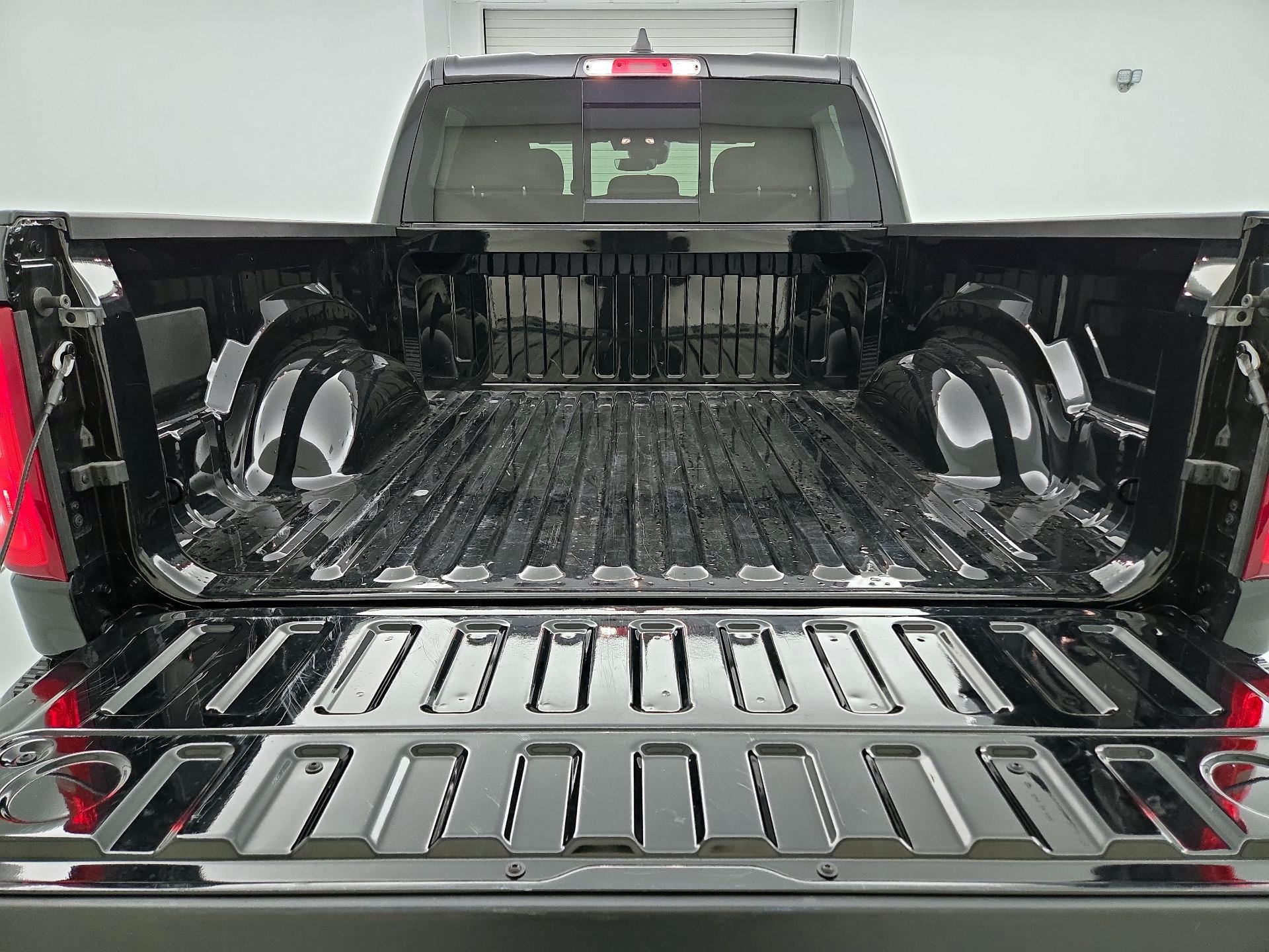 Thumbnail: 2025 RAM 1500 - 20