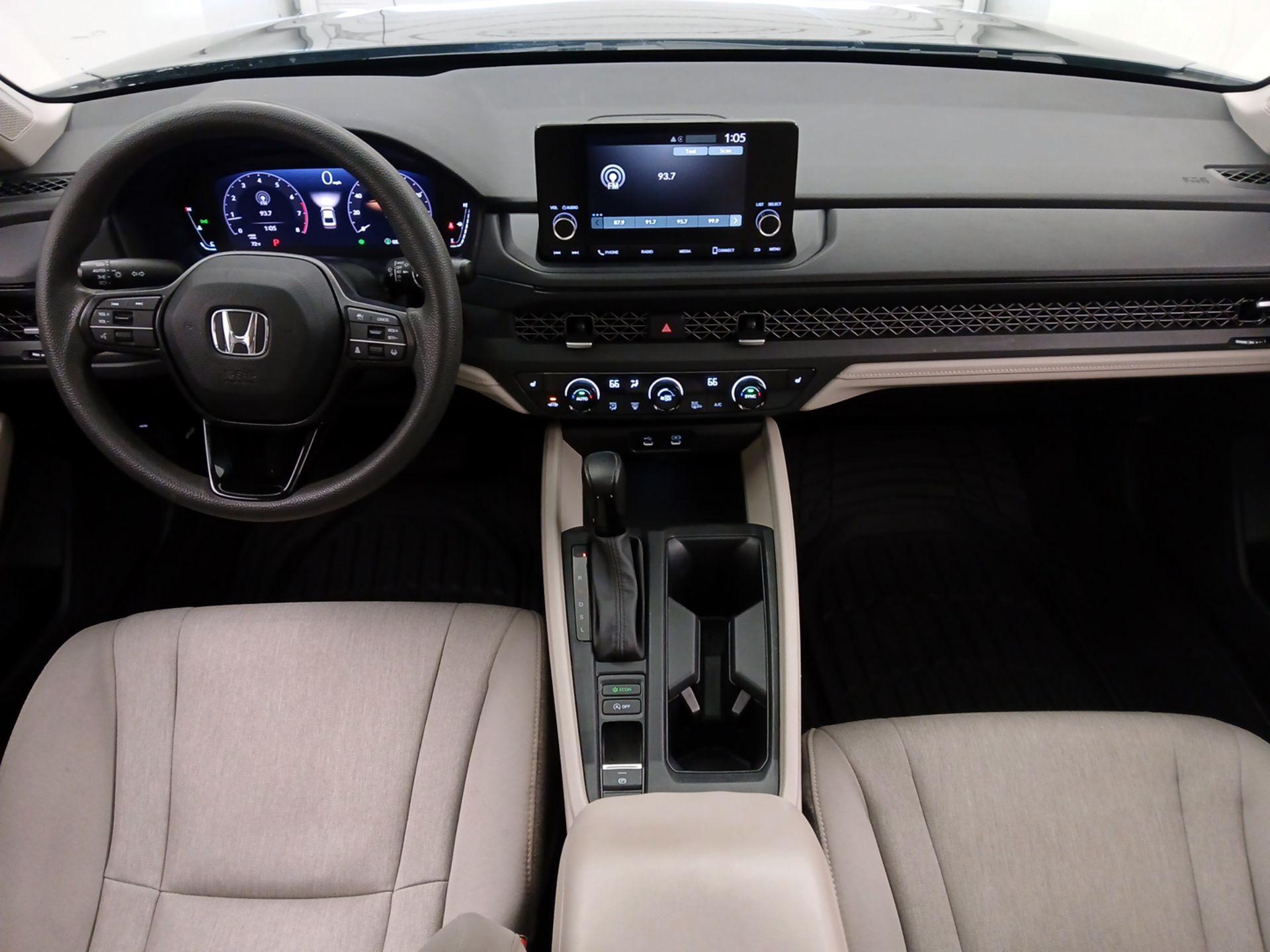 Thumbnail: 2023 Honda Accord - 9