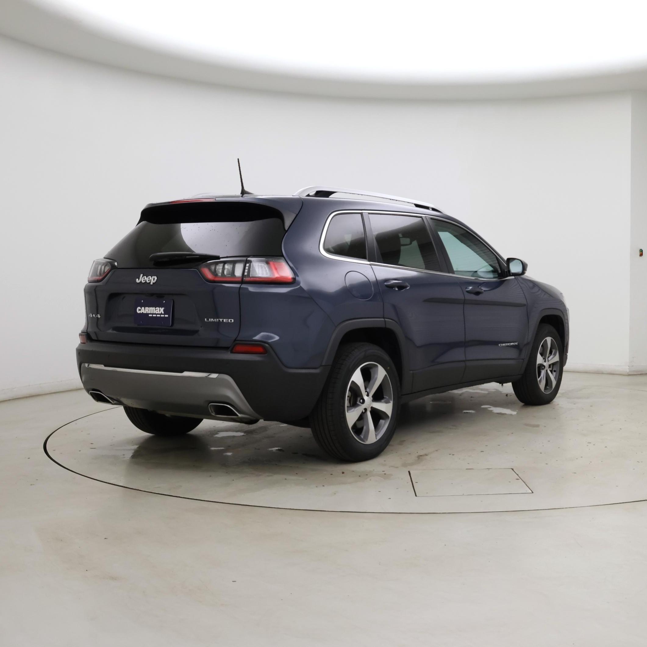 Thumbnail: 2021 Jeep Cherokee - 8