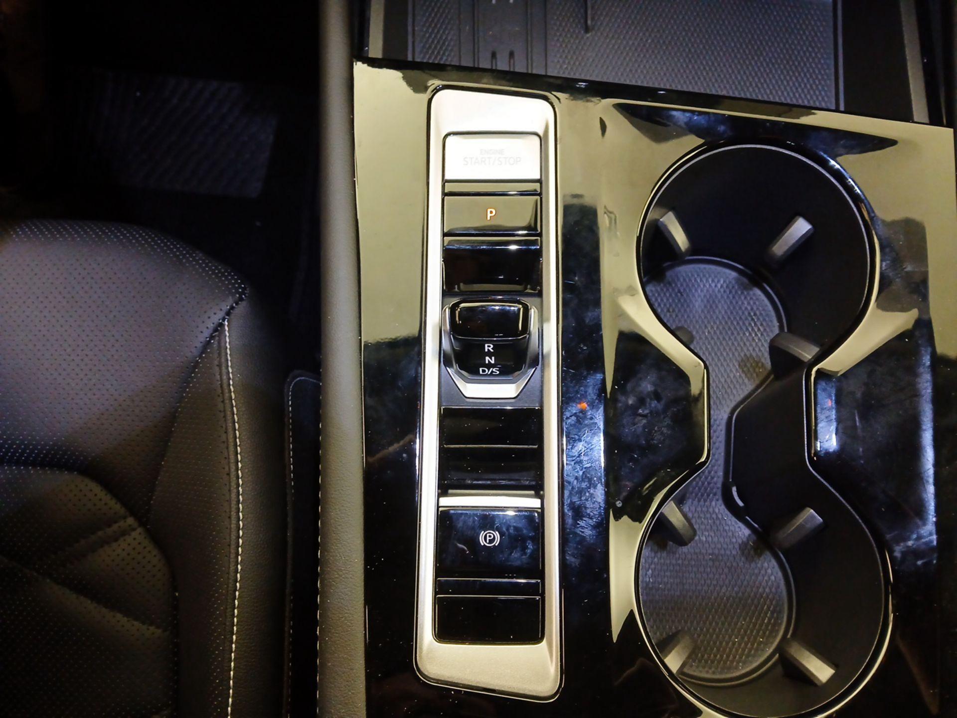 Thumbnail: 2025 Volkswagen Atlas - 17