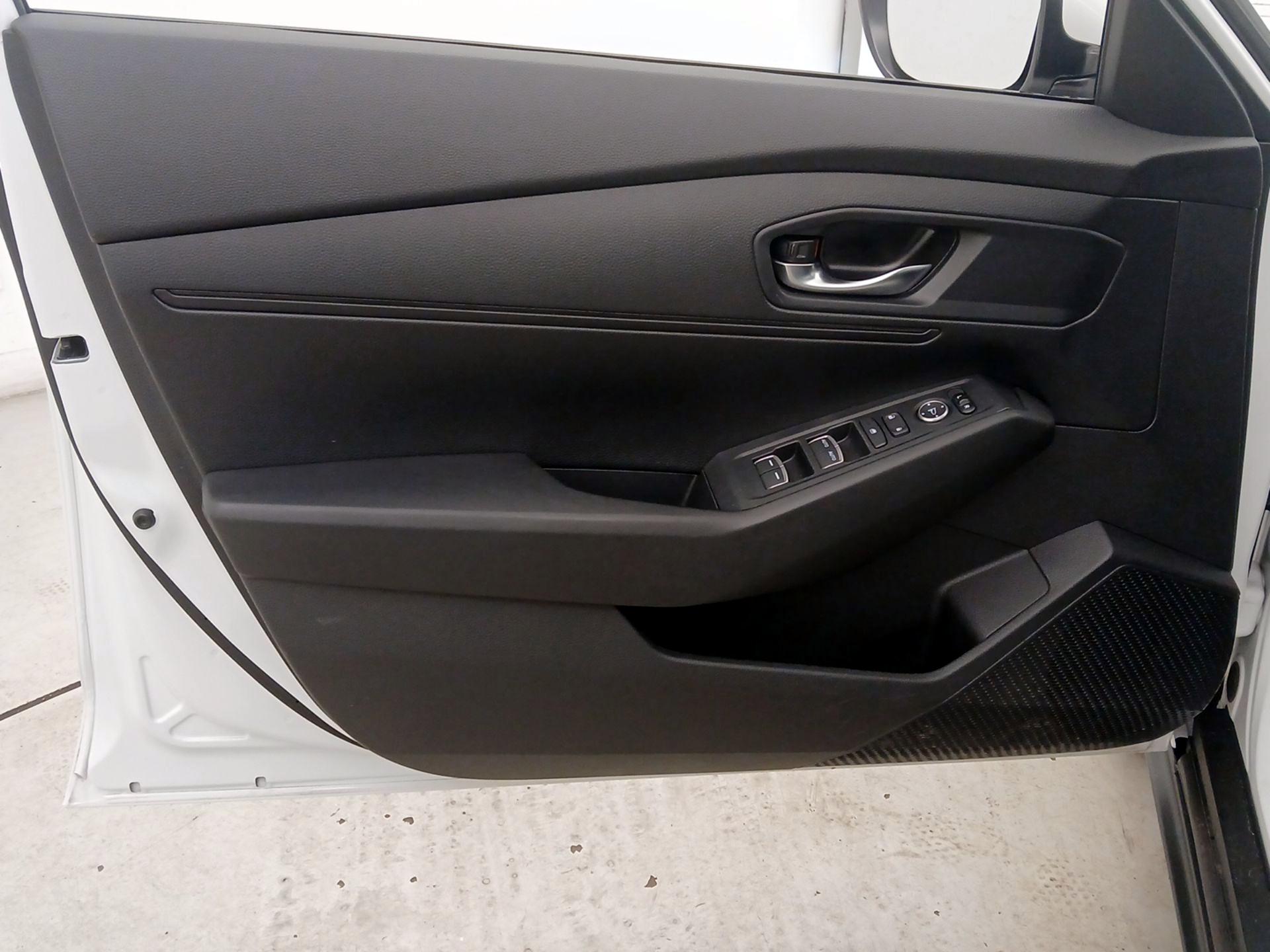 Thumbnail: 2023 Honda Accord - 12