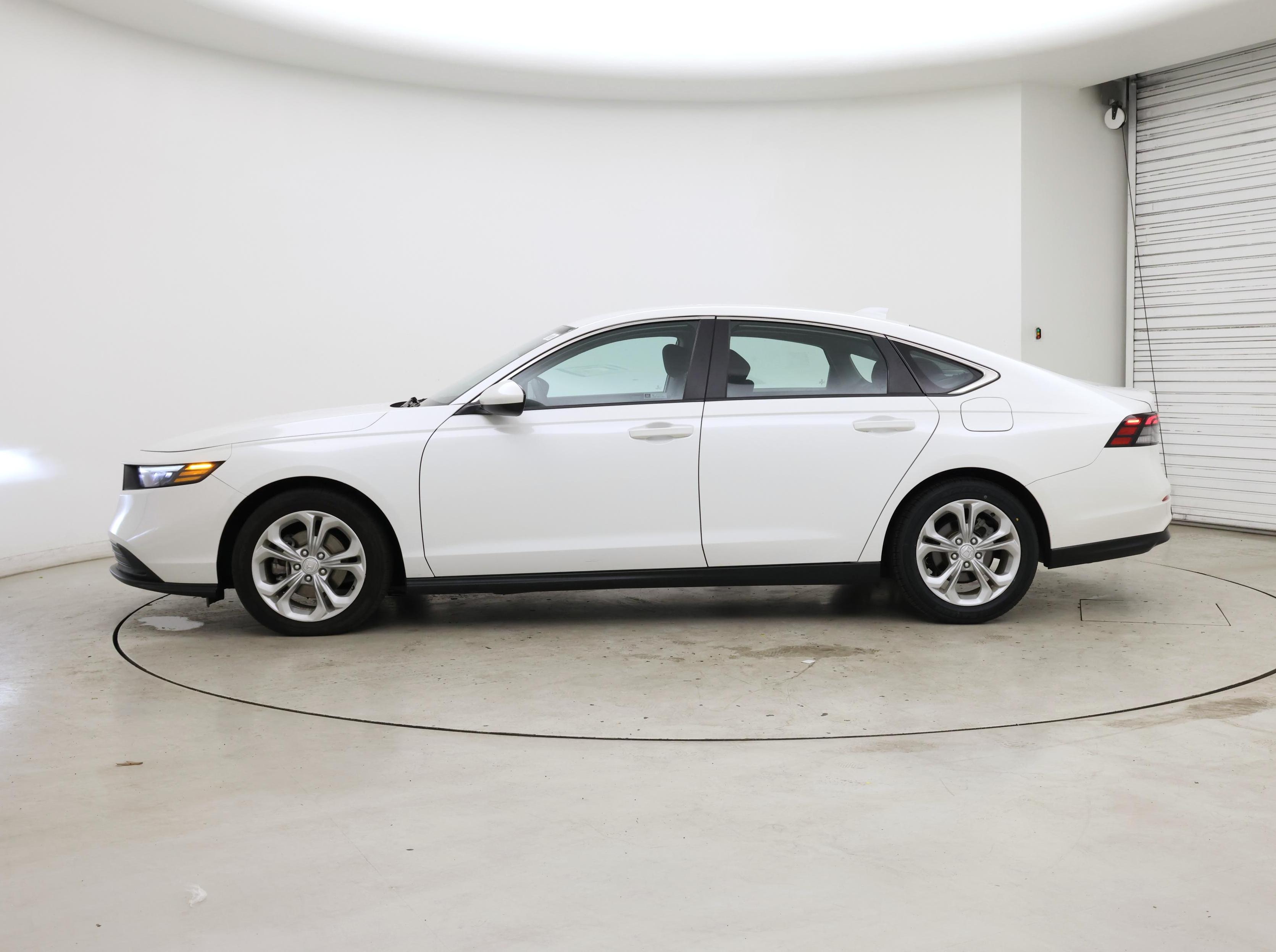 Thumbnail: 2023 Honda Accord - 3